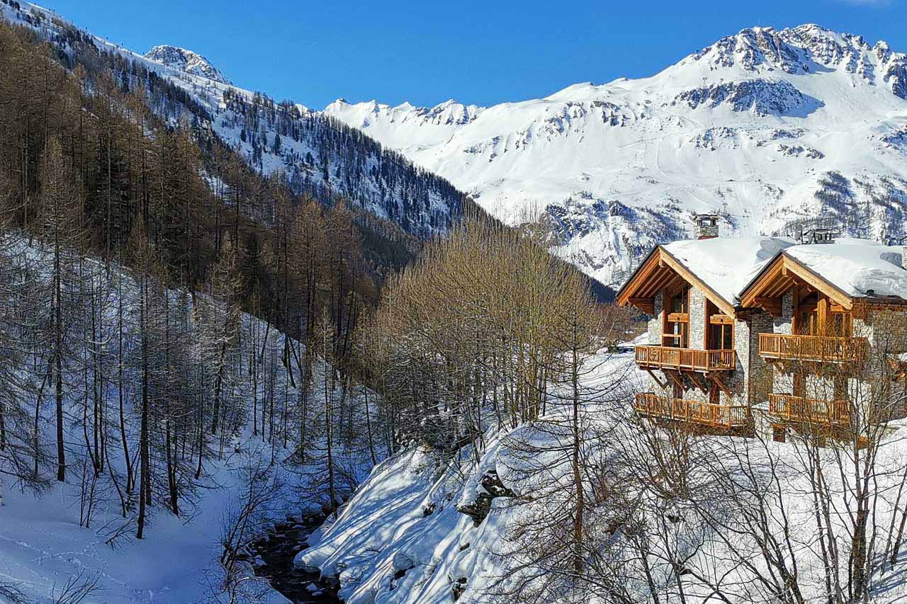 Stunning setting of Chalet Akaroa in Val d'Isere