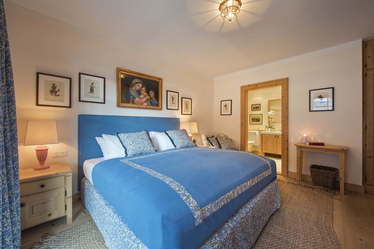 Bedroom one en-suite at Apartment Alexandra in St Anton