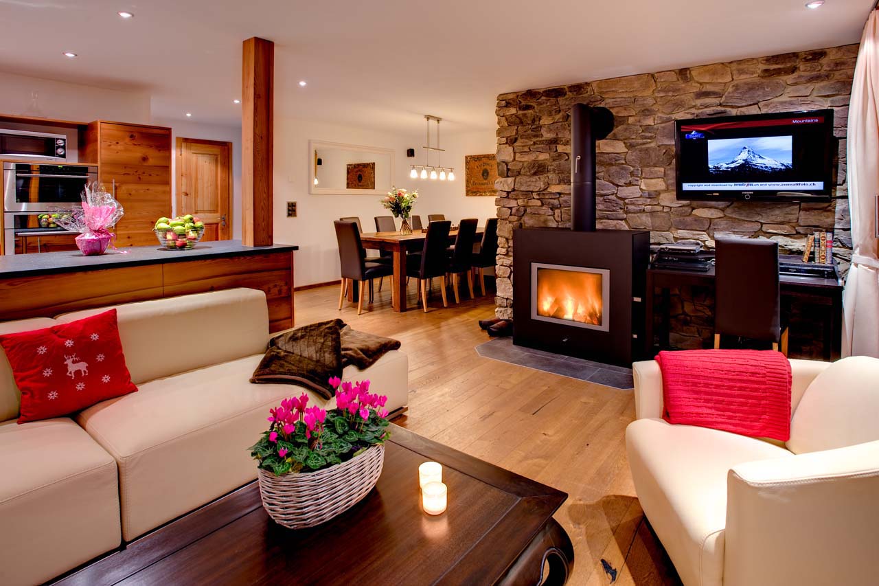 Living room at Chalet Castor in Zermatt
