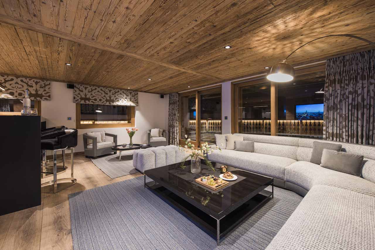 Chalet La Datcha in verbier living area