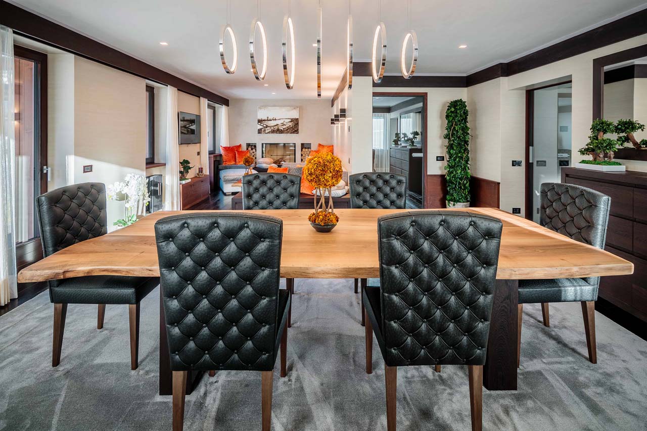 Open plan dining area at Chalet LV | 02 in Cortina