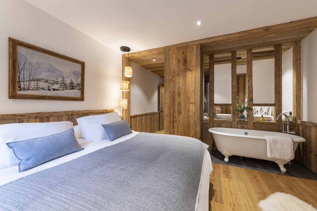 Bedroom one at Chalet Oxalis in Val d'Isere