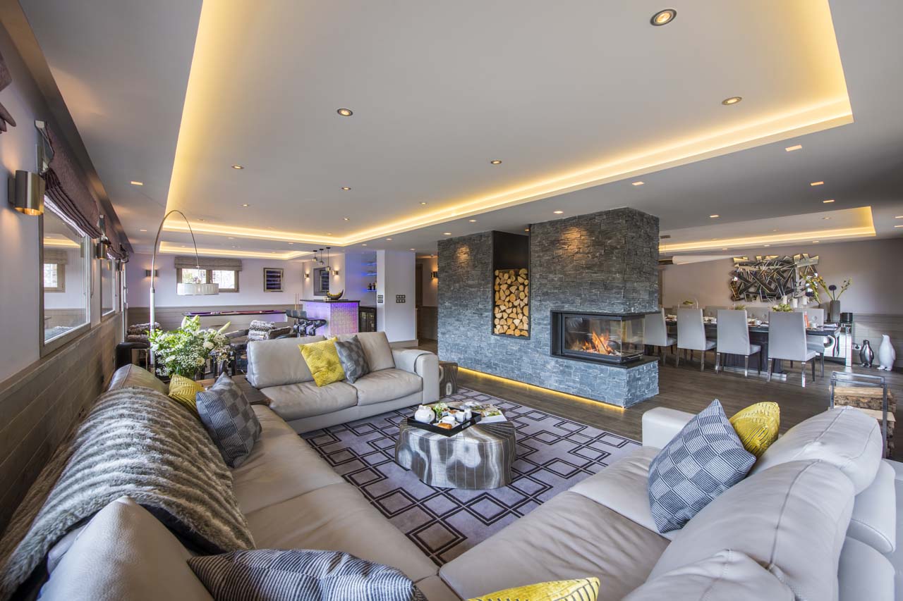 Large open plan living area at Chalet Pont du Cam in Meribel