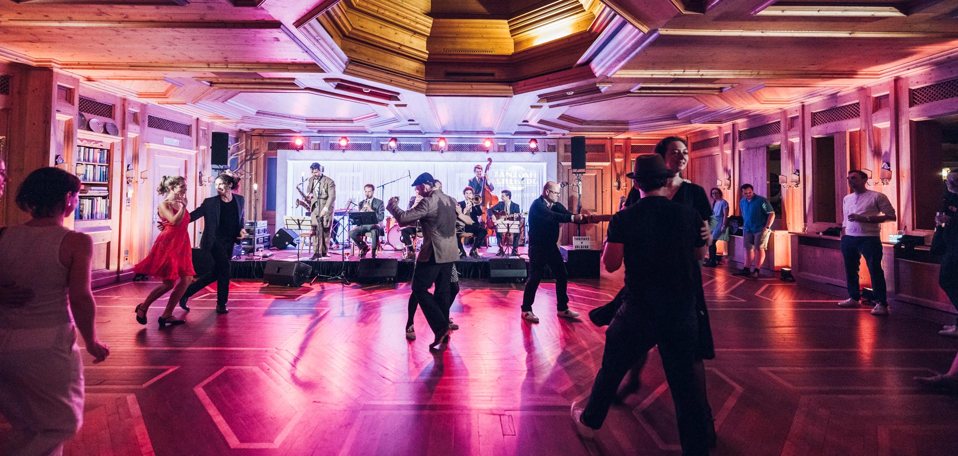 Tanzcafe Arlberg in Lech