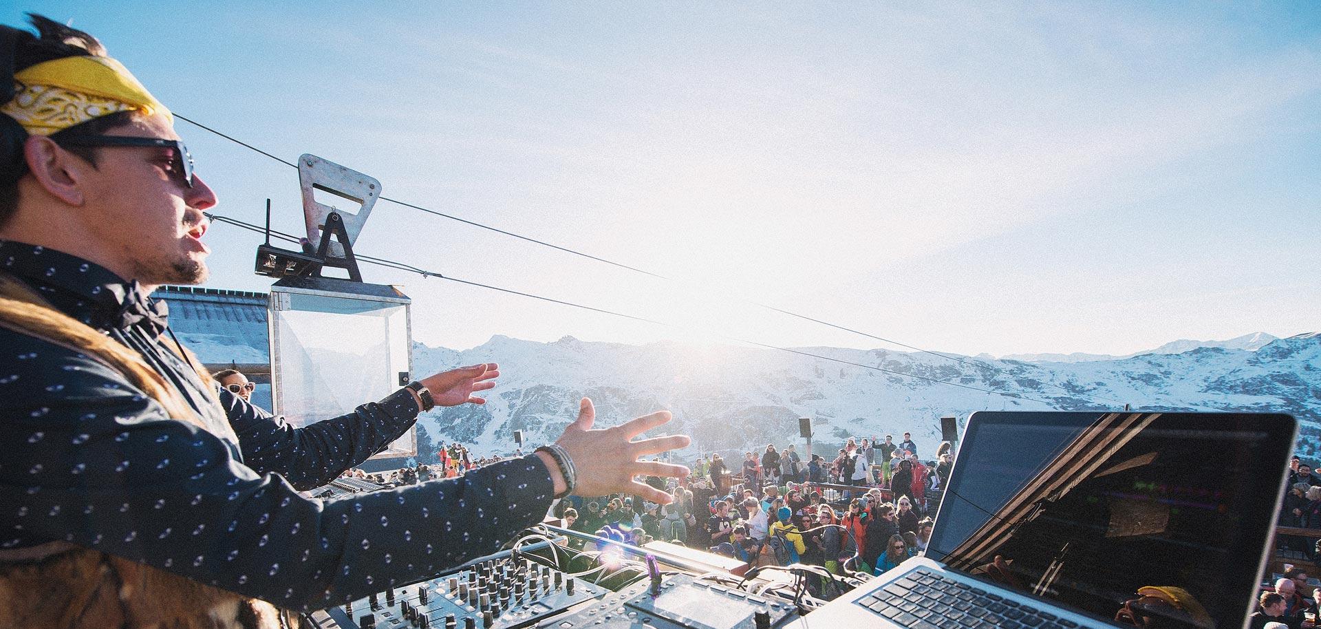 La Folie Douce Apres Ski Bar in Meribel