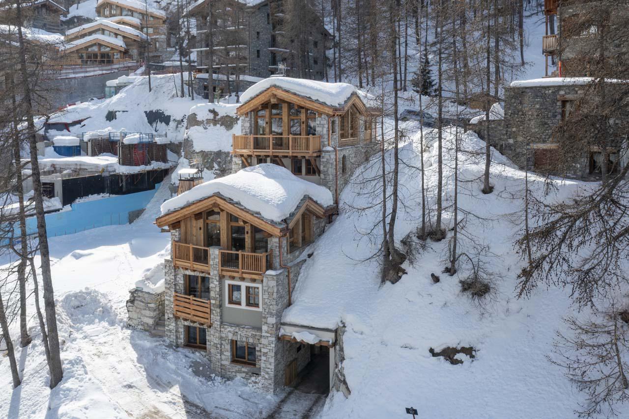 Snowy exterior of Chalet 1855 in Val d'Isere