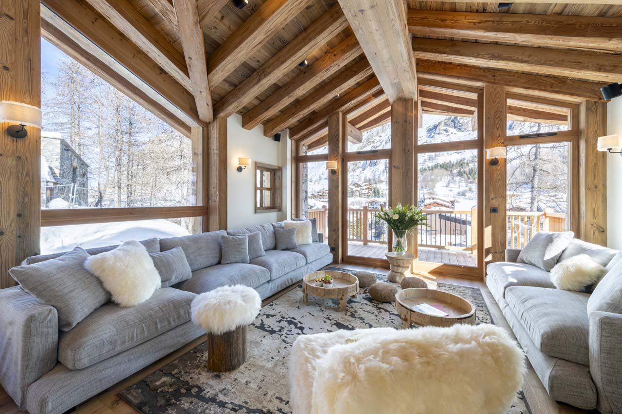 Open-plan living area at Chalet 1855 in Val d'Isere