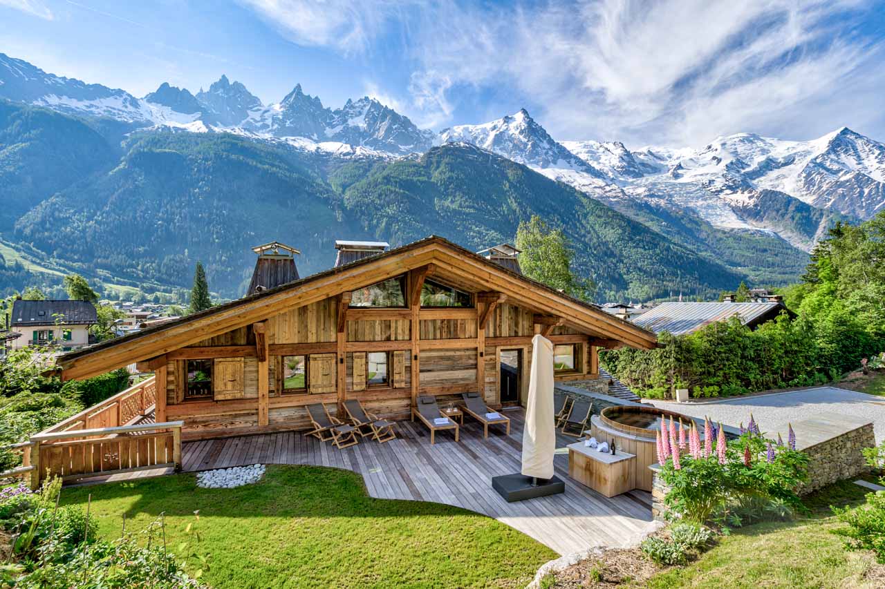 Exterior view of Chalet Alaska in Chamonix