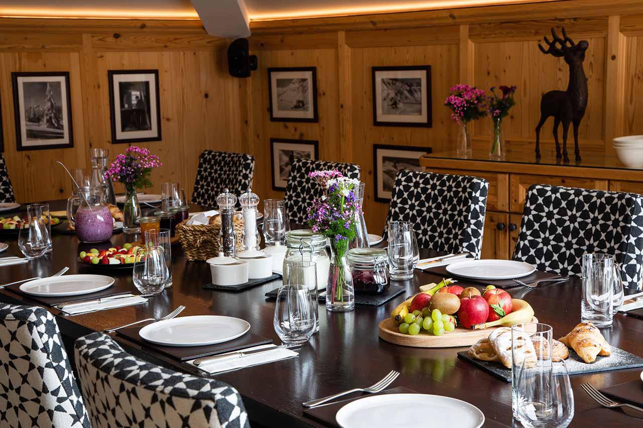Dining room at Chalet Artemis in St Anton