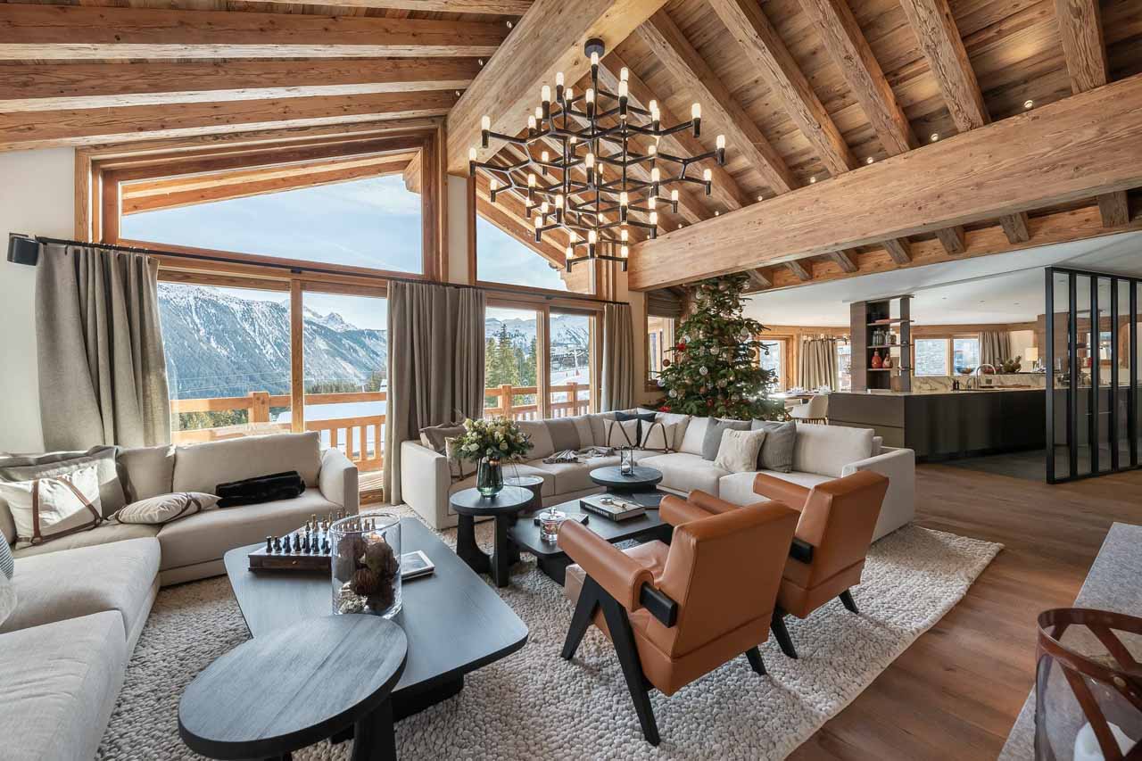 Living room at Chalet Les Bruxellois in Courchevel 1850