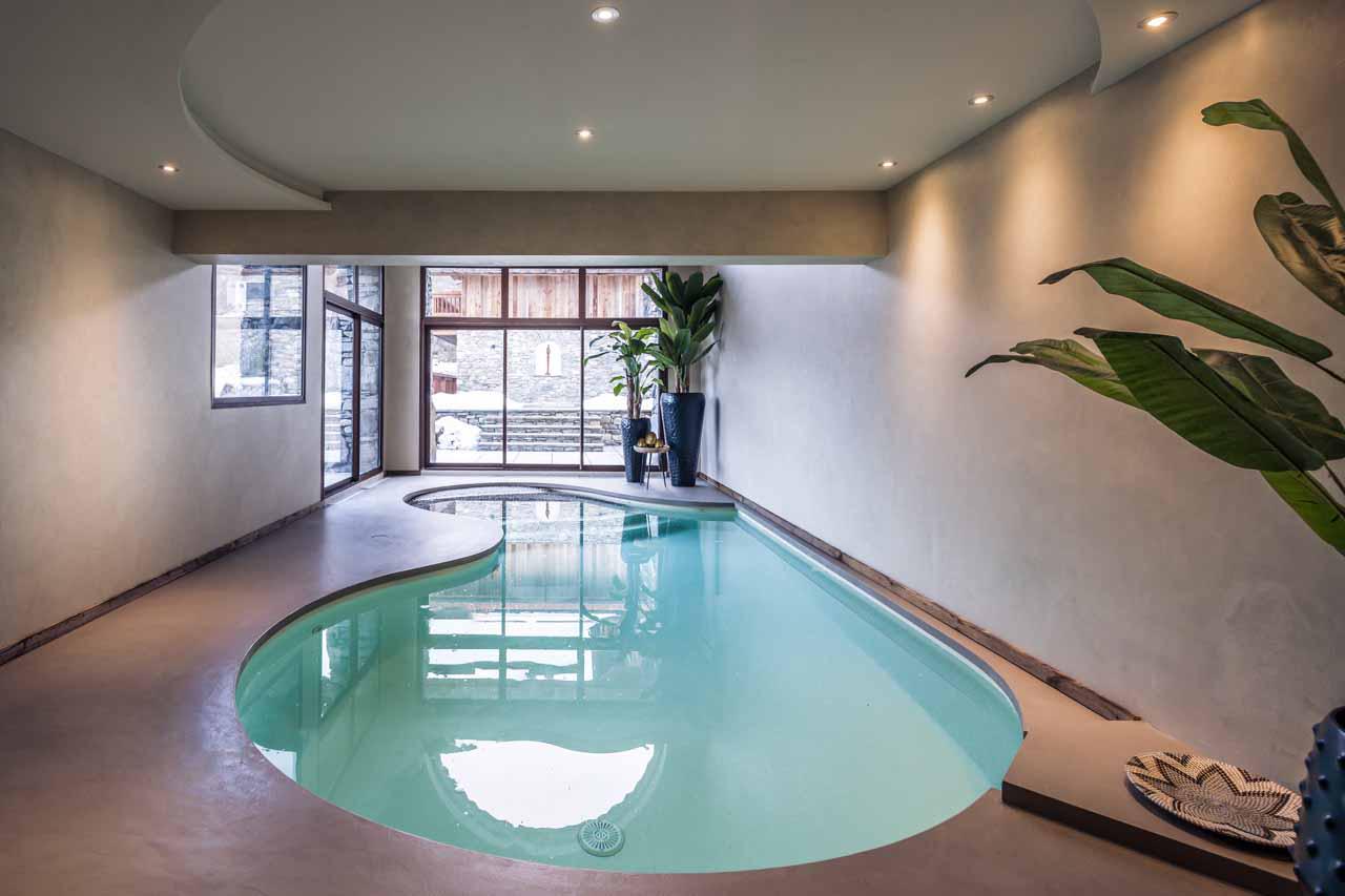 Pool at Chalet Cheval Blanc in Meribel