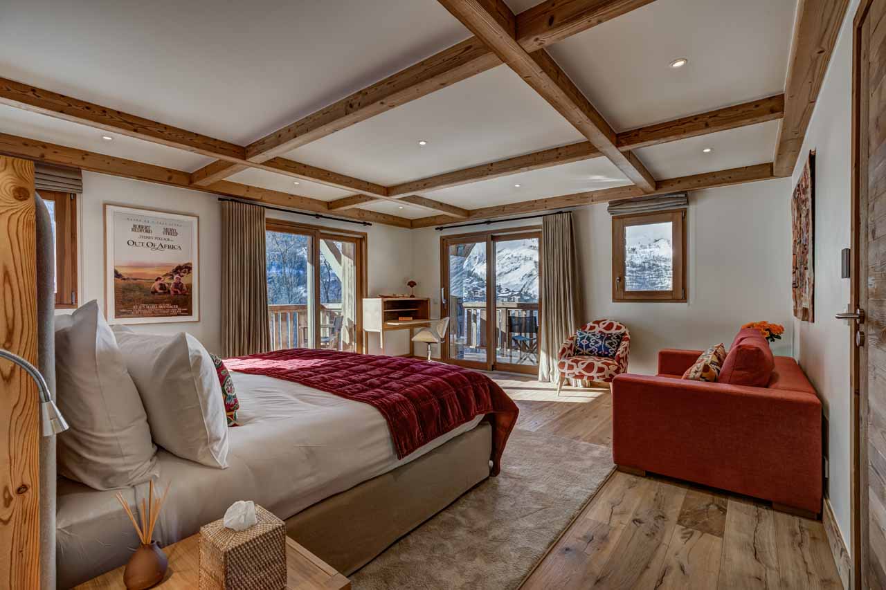 Bedroom one at Chalet Constantia in St Martin de Belleville