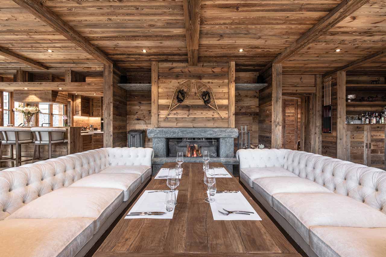 Living area at Chalet Lycka in Saas Fee