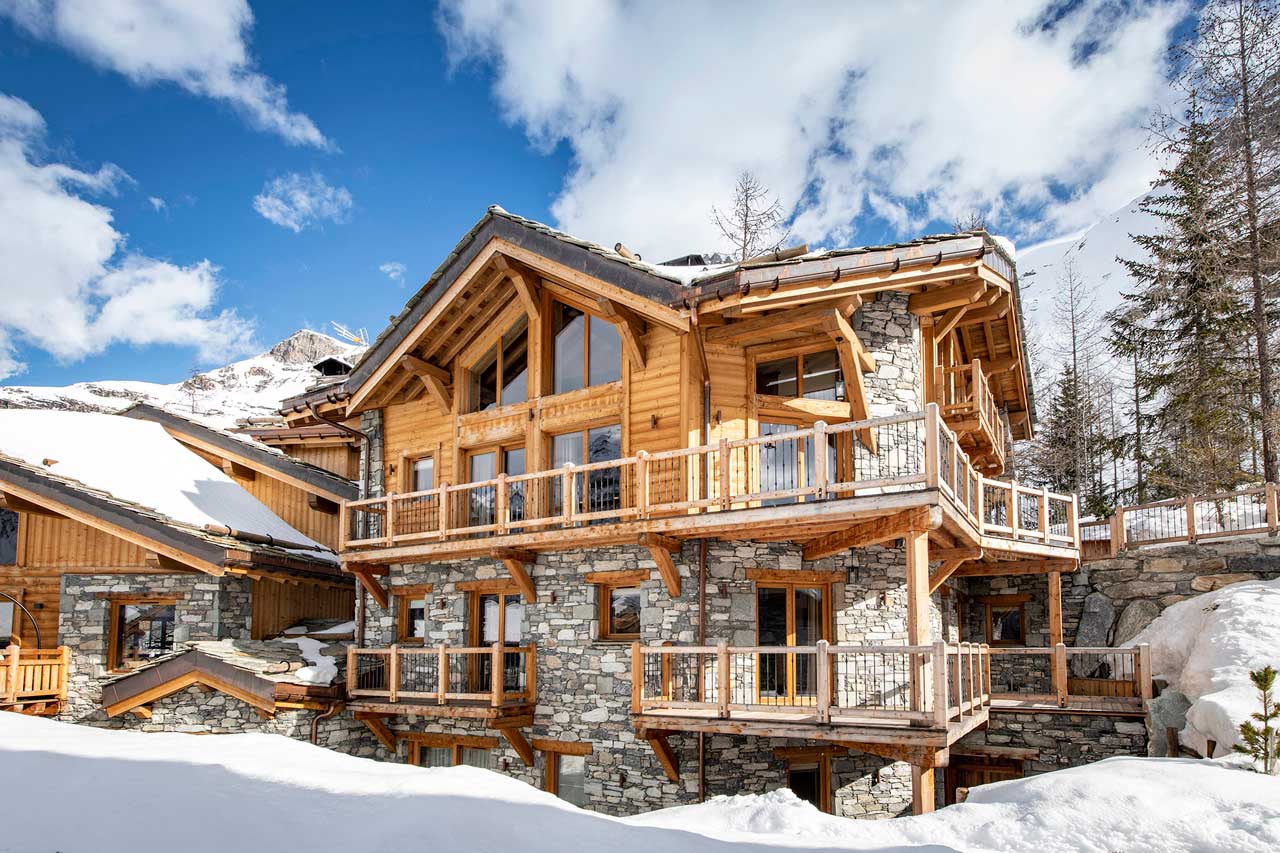 Exterior location of Chalet Machapuchare in Val d'Isere