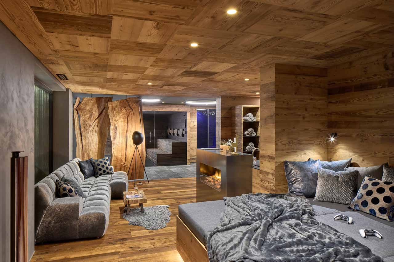 Spa relaxation area at Chalet Vilaiet in Val Gardena