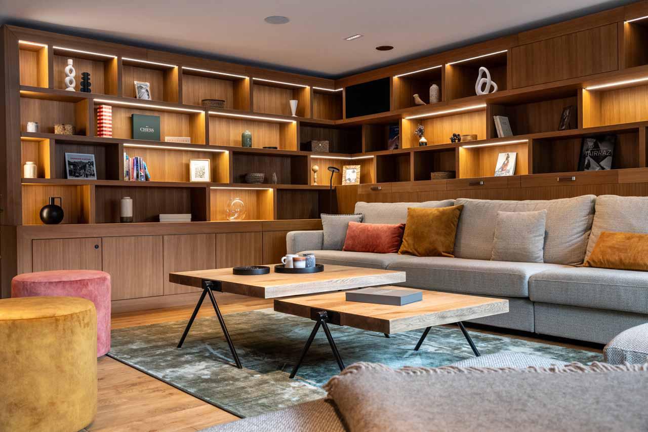 Cinema room at Granite Mountain Lodge in Chamonix