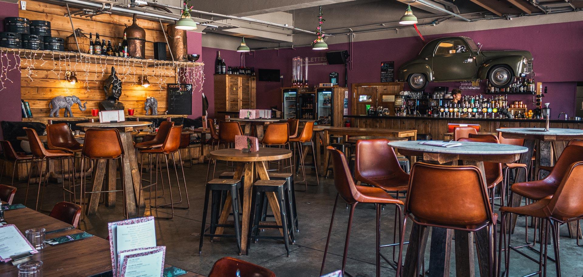 Le Garage restaurant in Val d'Isere