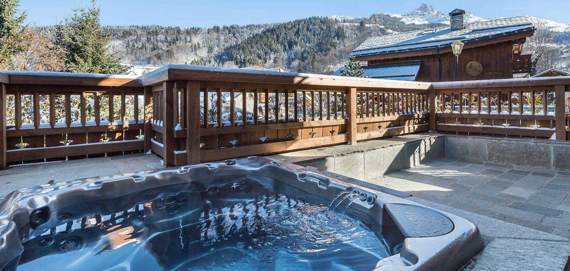 Jacuzzi at Chalet Les Voutes in Meribel