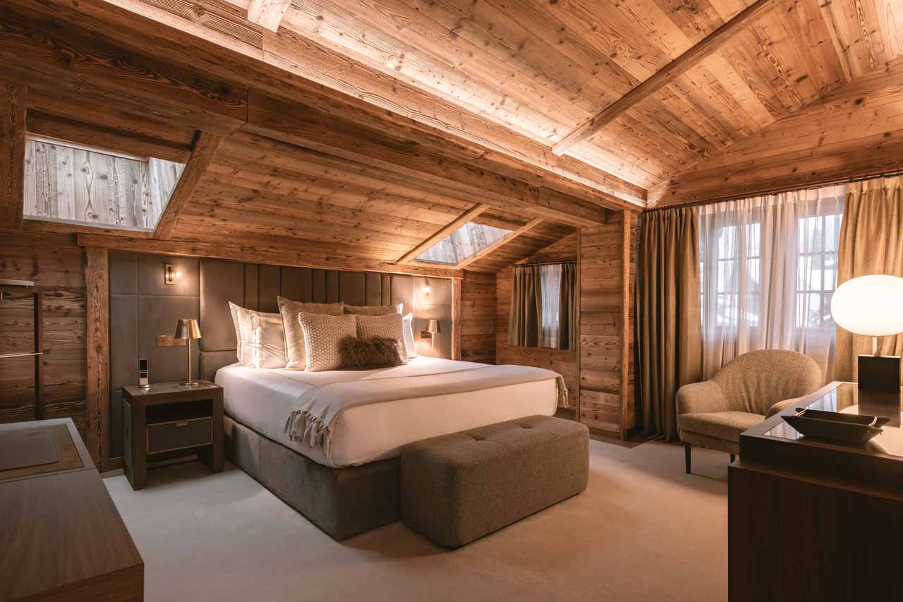 Double bedroom with dressing room and en-suite in Ultima Gstaad Promenade, Gstaad