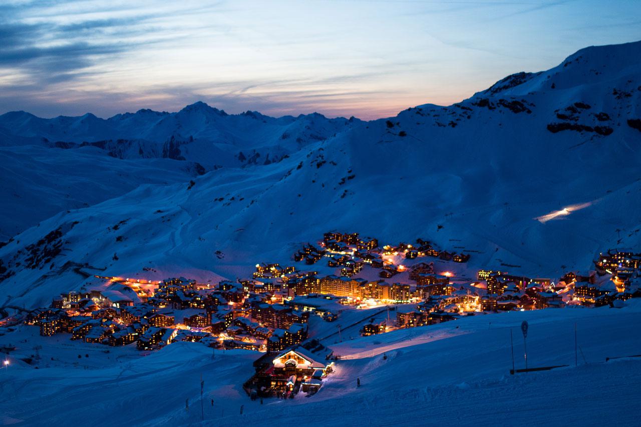 Val Thorens at night