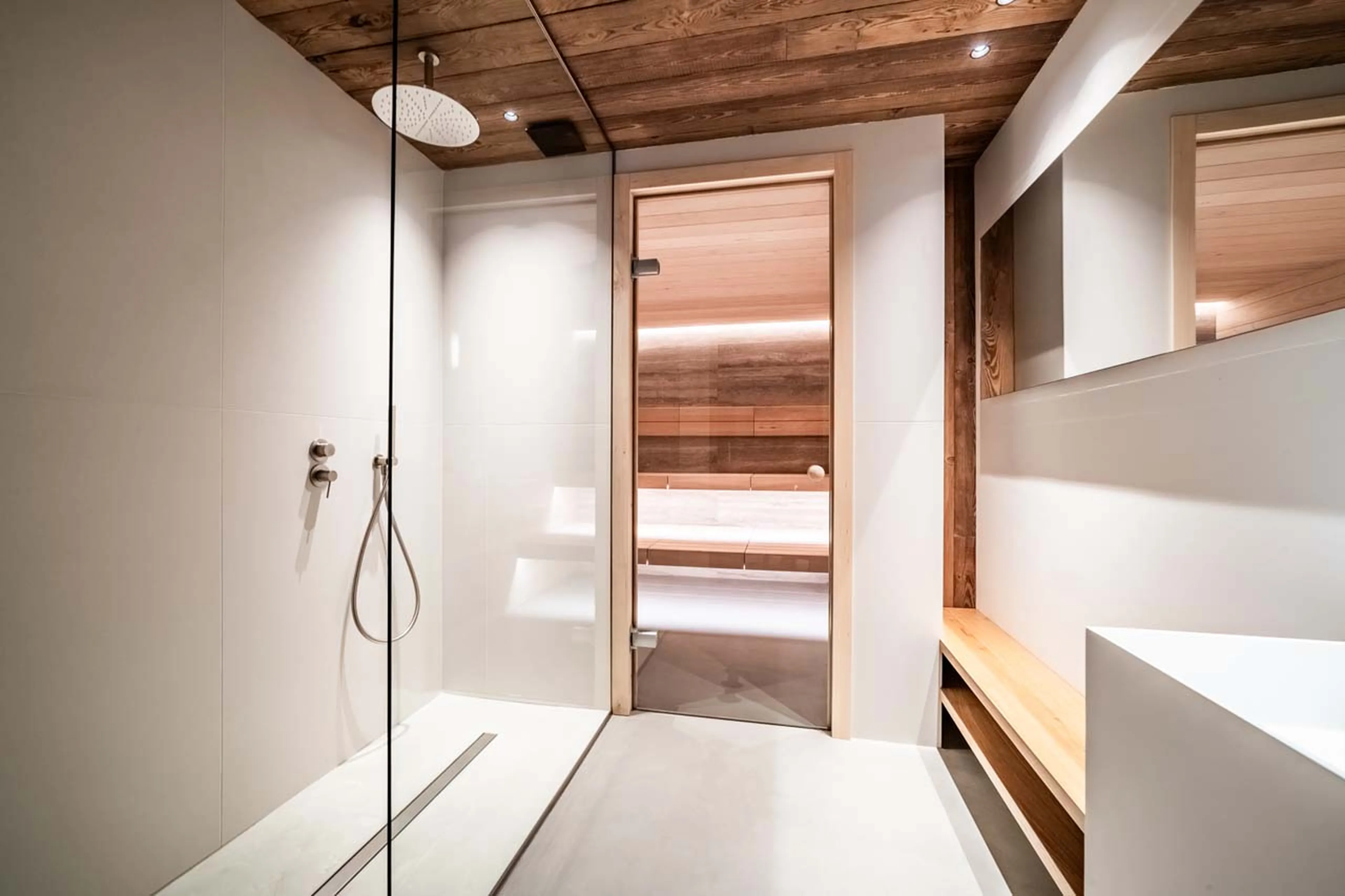 Shower and sauna at Chalet Foxden in Chamonix