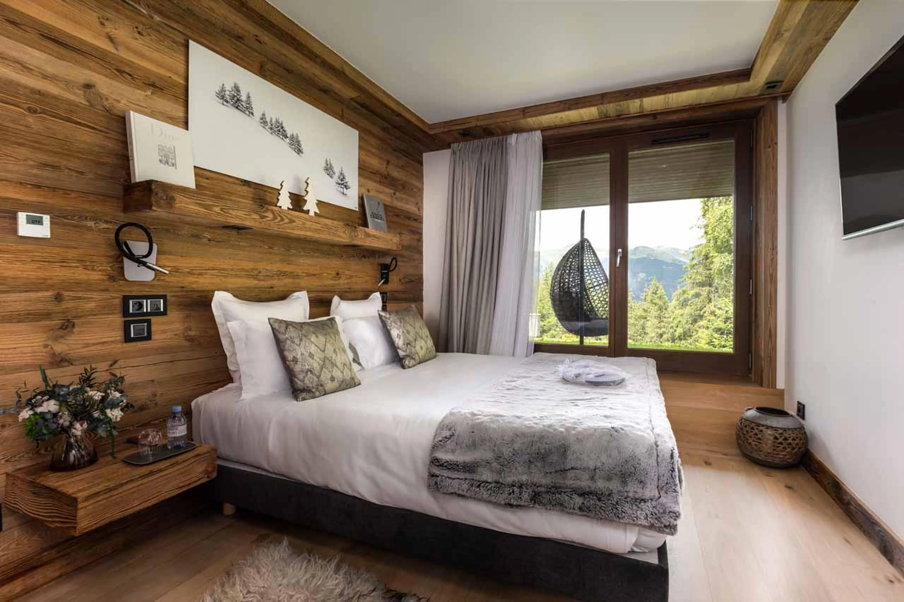 Bedroom four at Chalet Centenary in Courchevel 1650