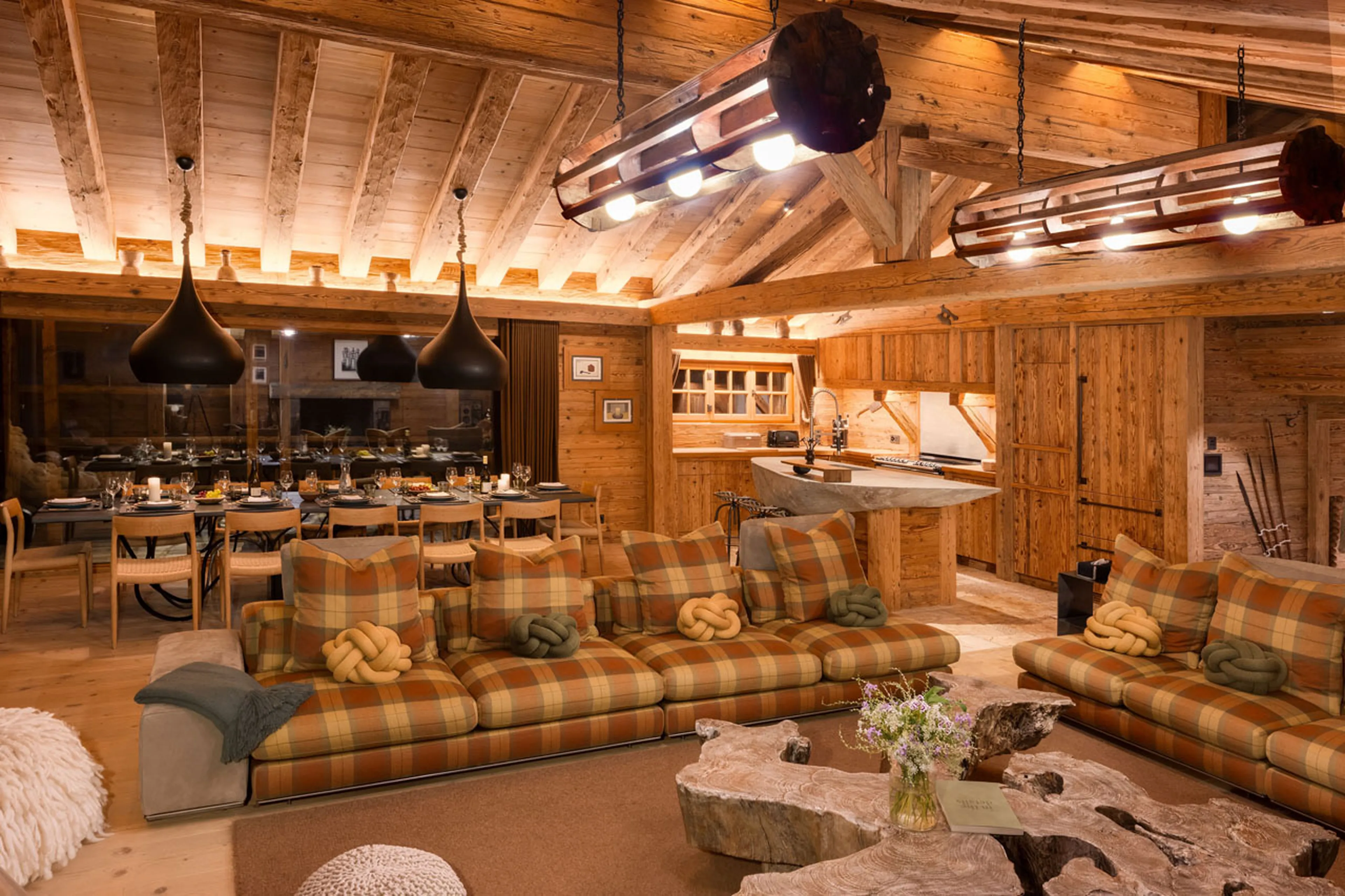 Sofa area at Alex Penthouse in Verbier