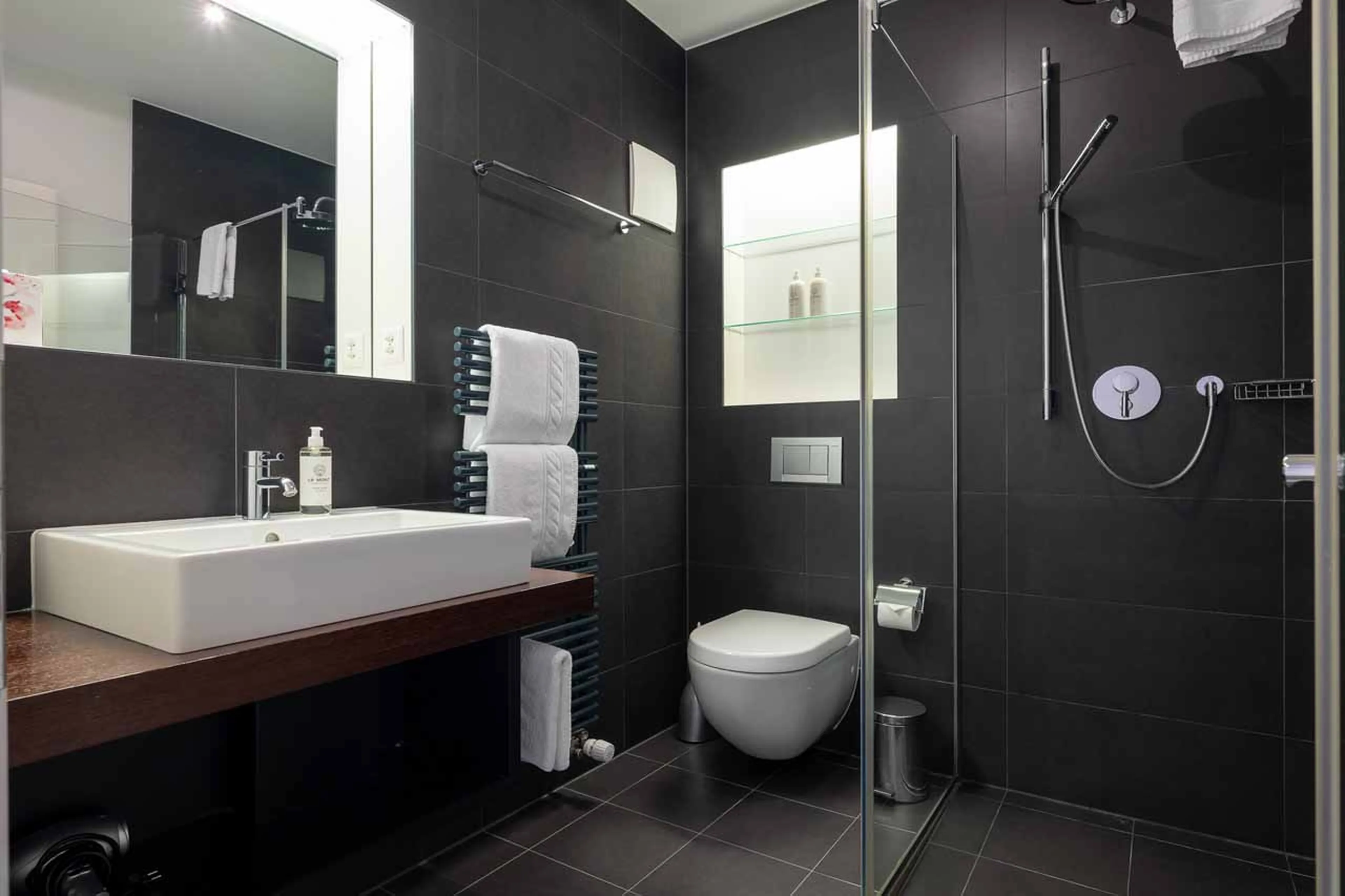 Shower room at Penthouse Altesse in Zermatt