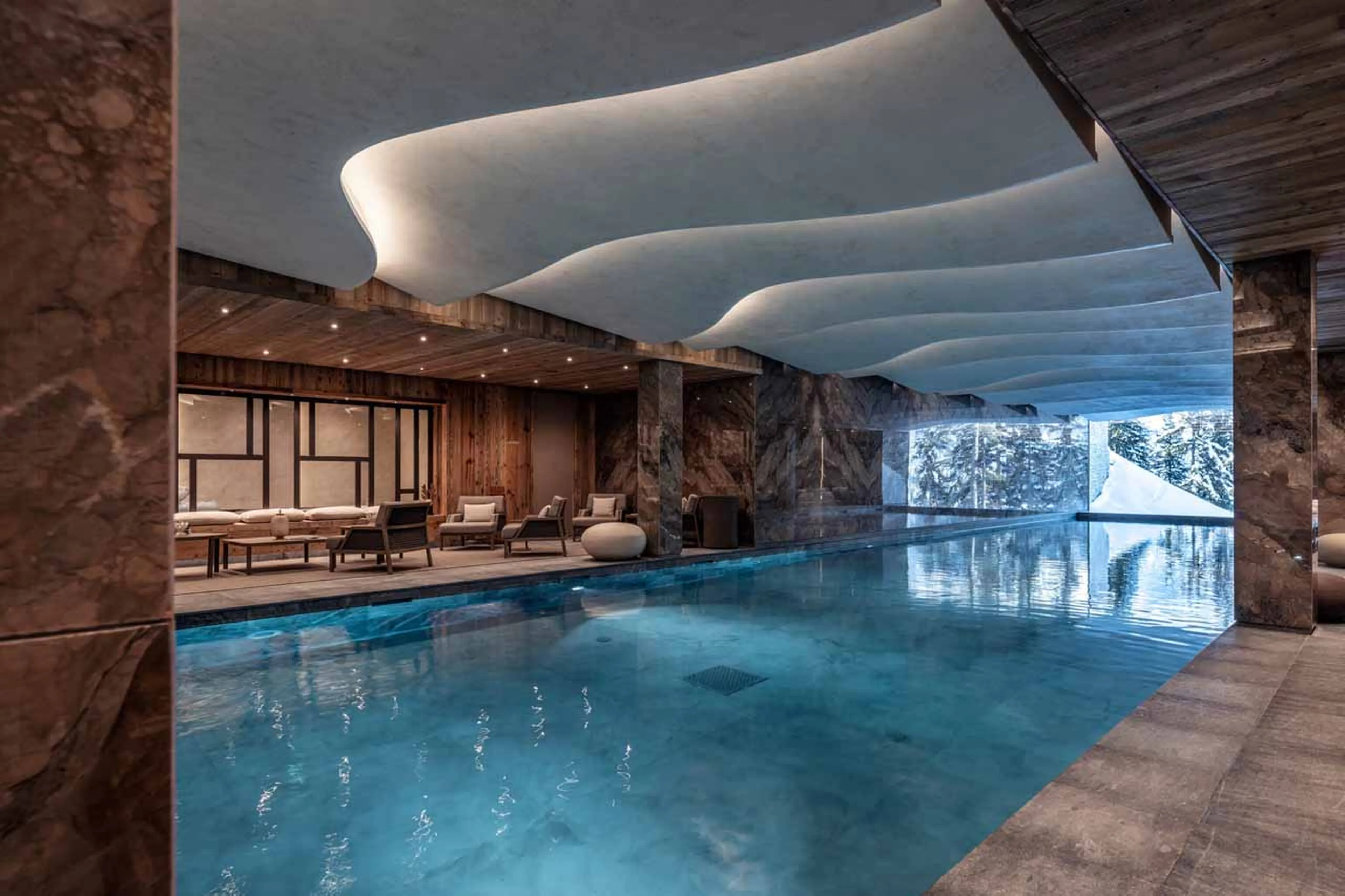 25-metre swimming pool at Antares in Meribel