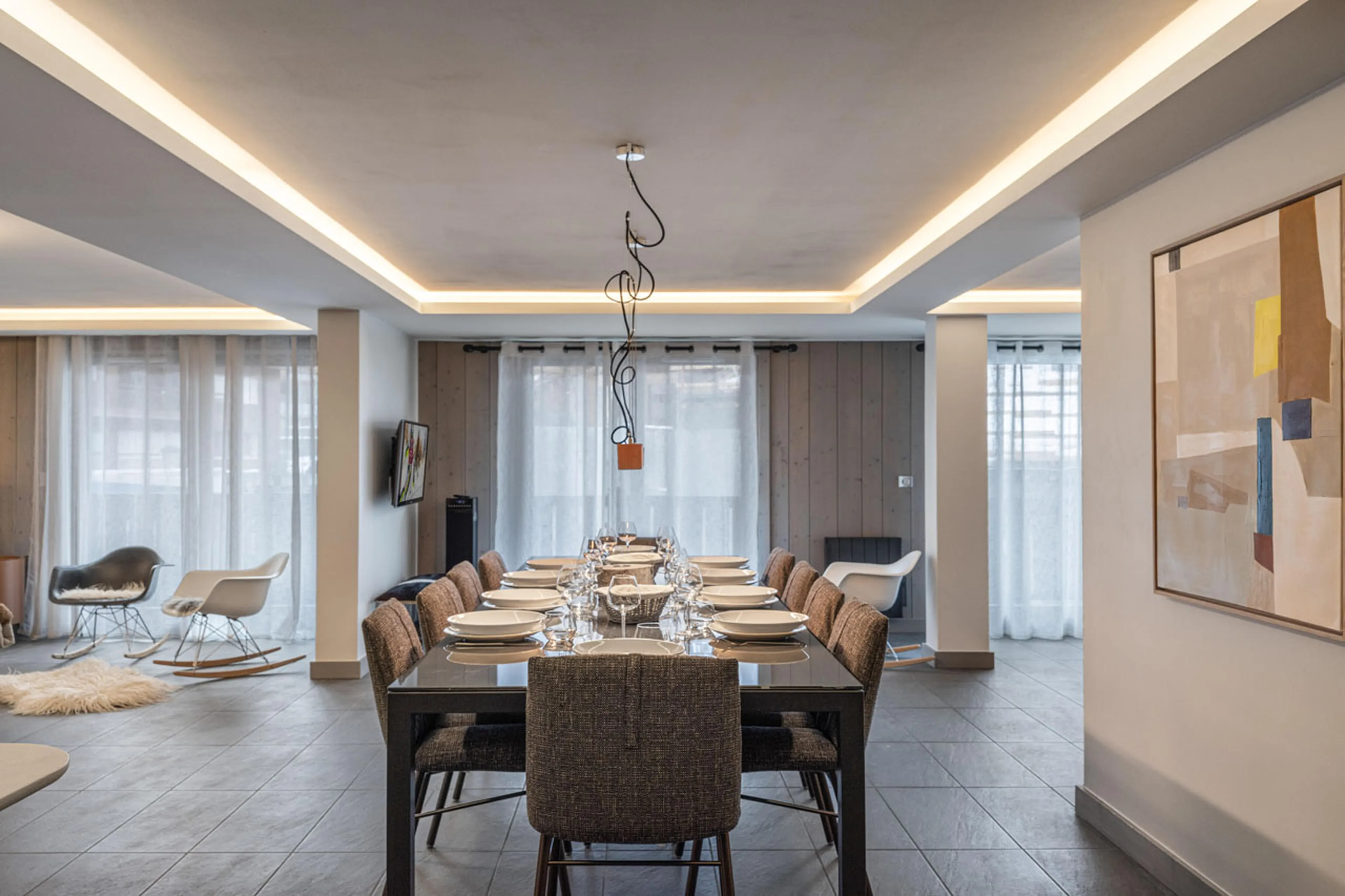 Dining table seating ten in Apartment Abondance in Courchevel 1650