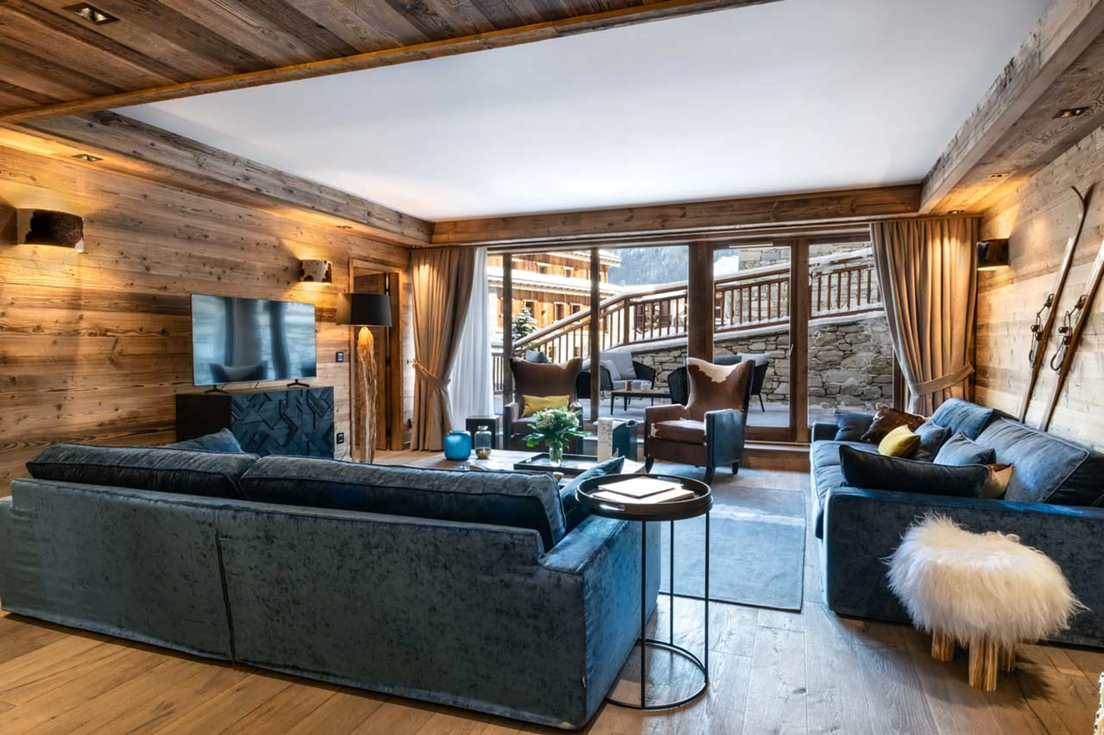 Living area at Alaska Lodge 4 in Val d'Isere