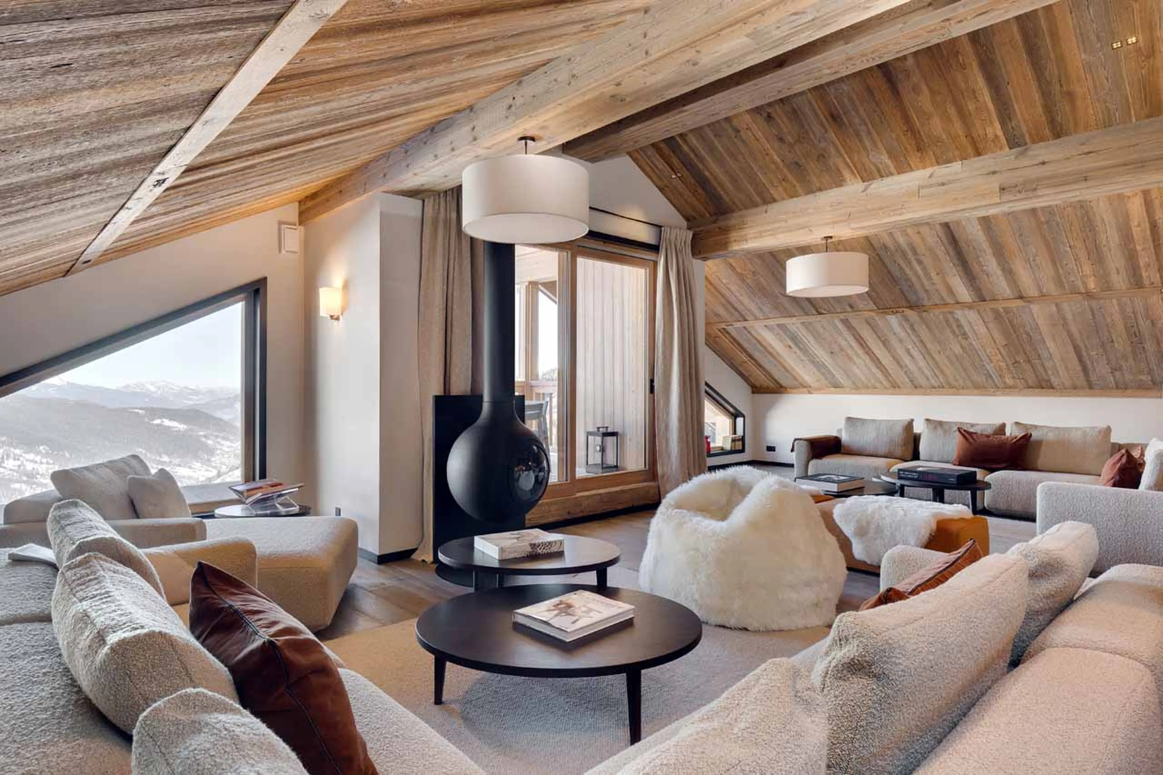 High ceilings and mountain views from living area of Apartment Antares Mira 301 in Meribel