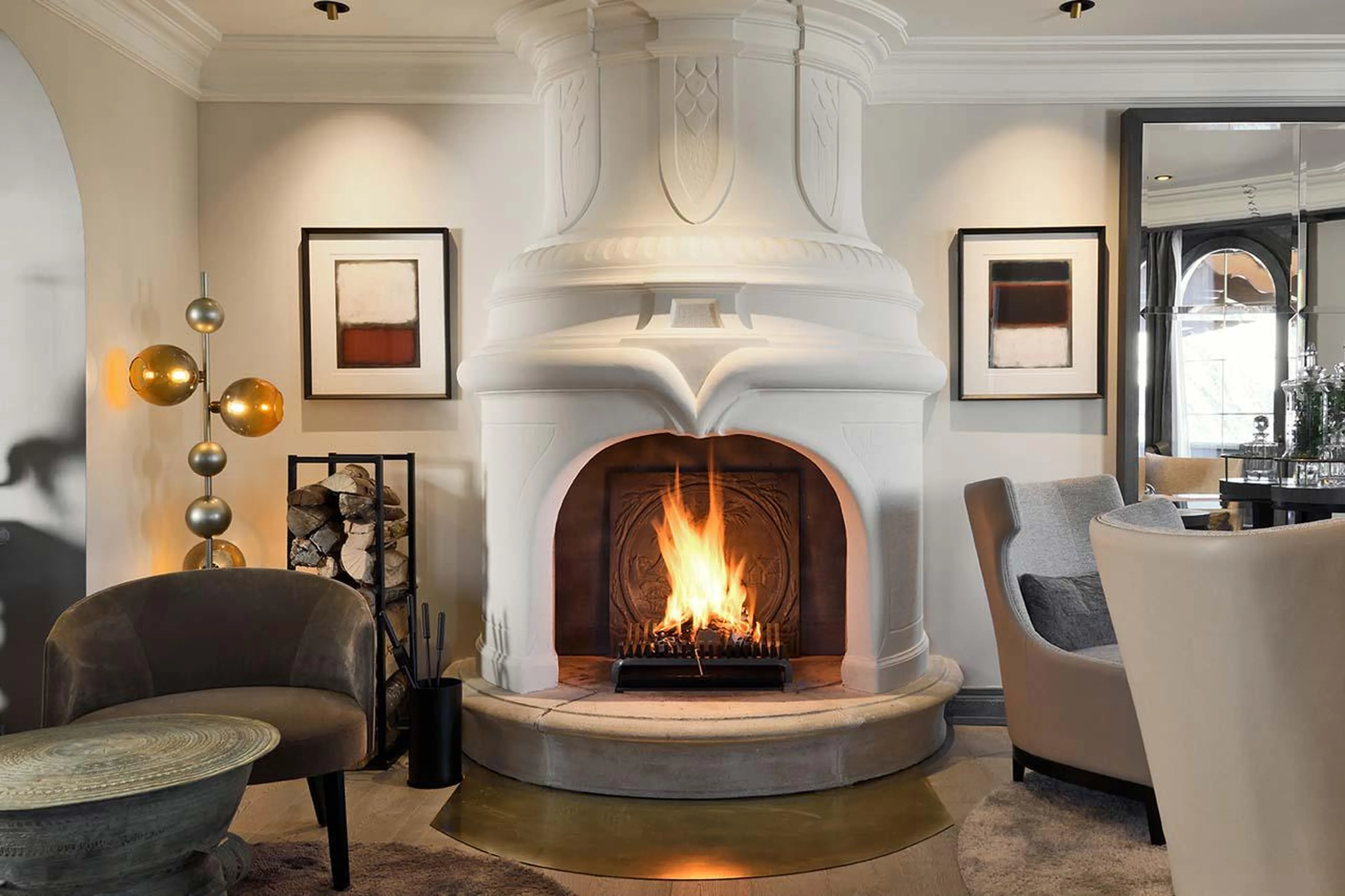 Wood-burning fireplace at Apartment Bel Air in Courchevel 1850