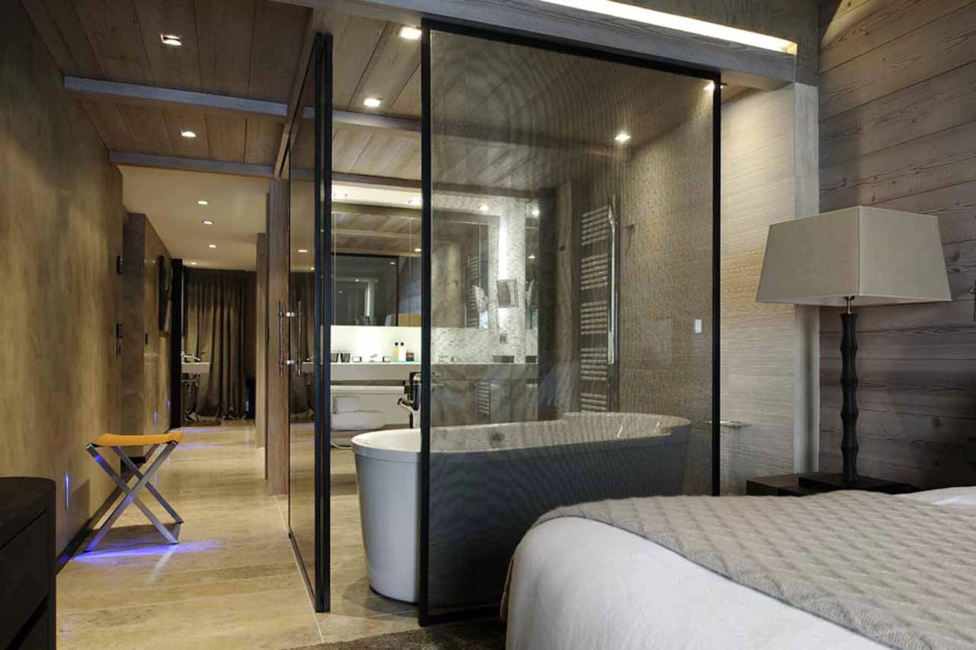 En-suite bathroom at Apartment Beryl in Courchevel 1850