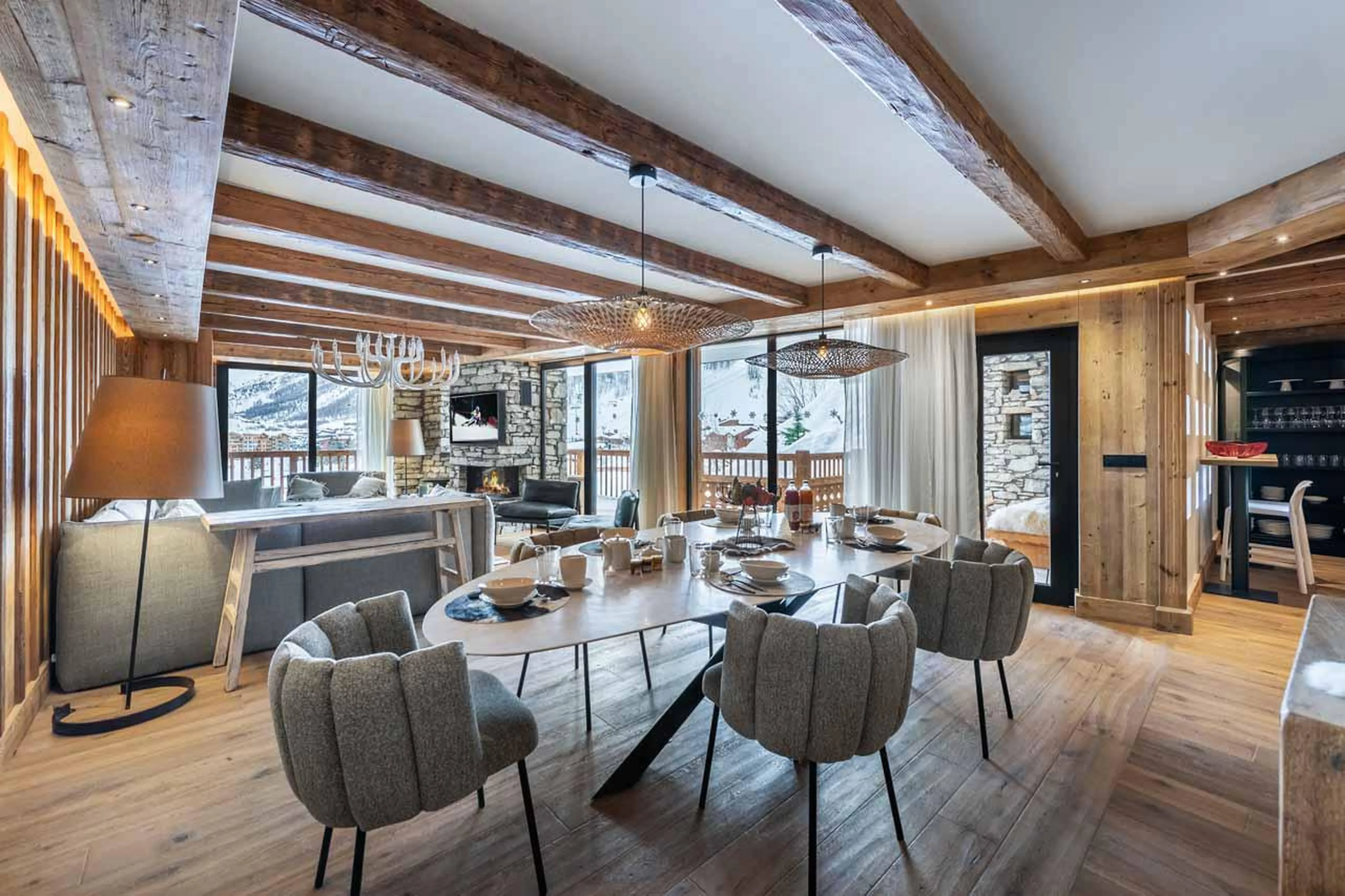 Dining table in Apartment Best View, Val d'Isere