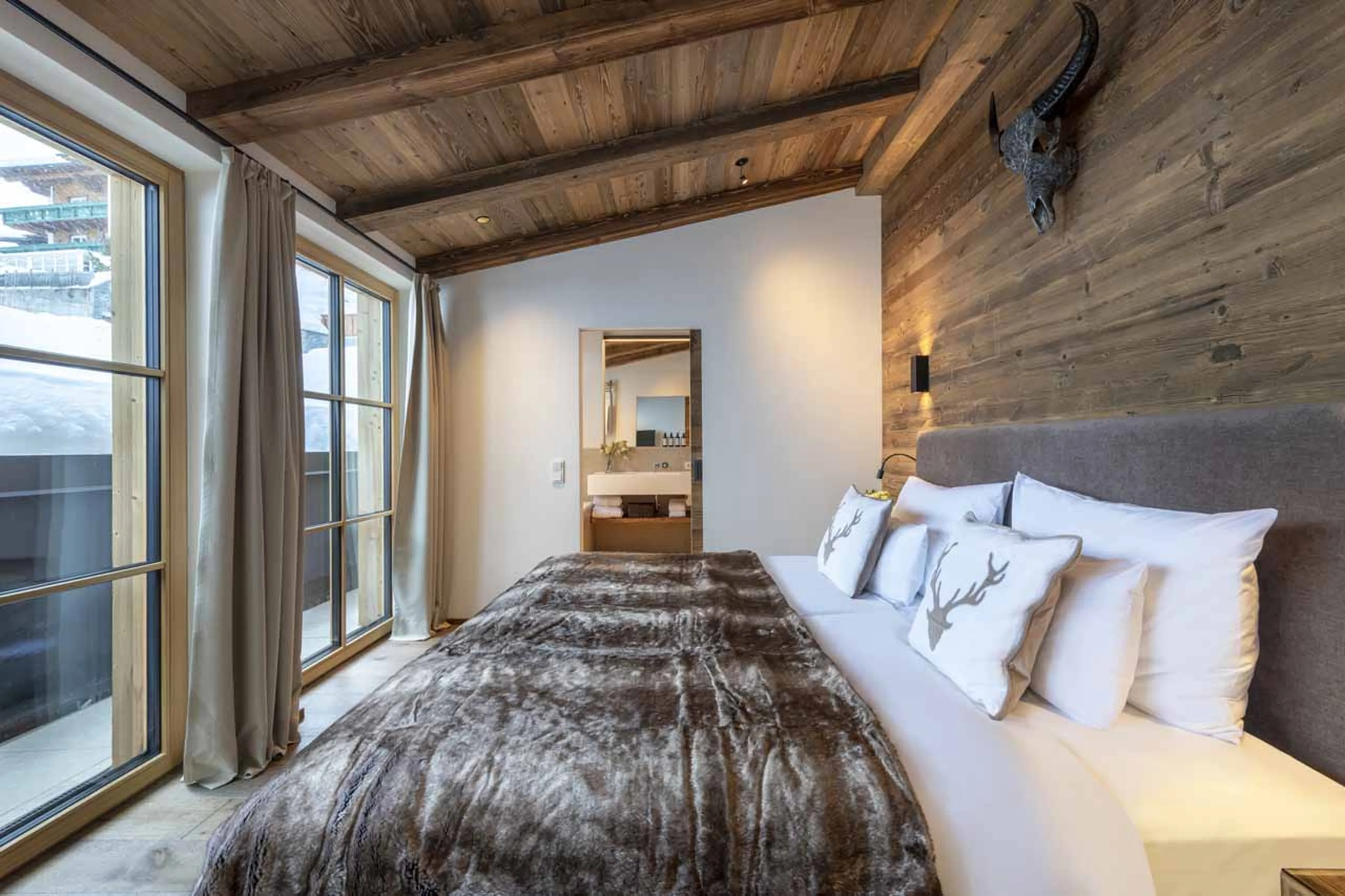 Balcony access at Apartment Brunnenhof 11 in Lech