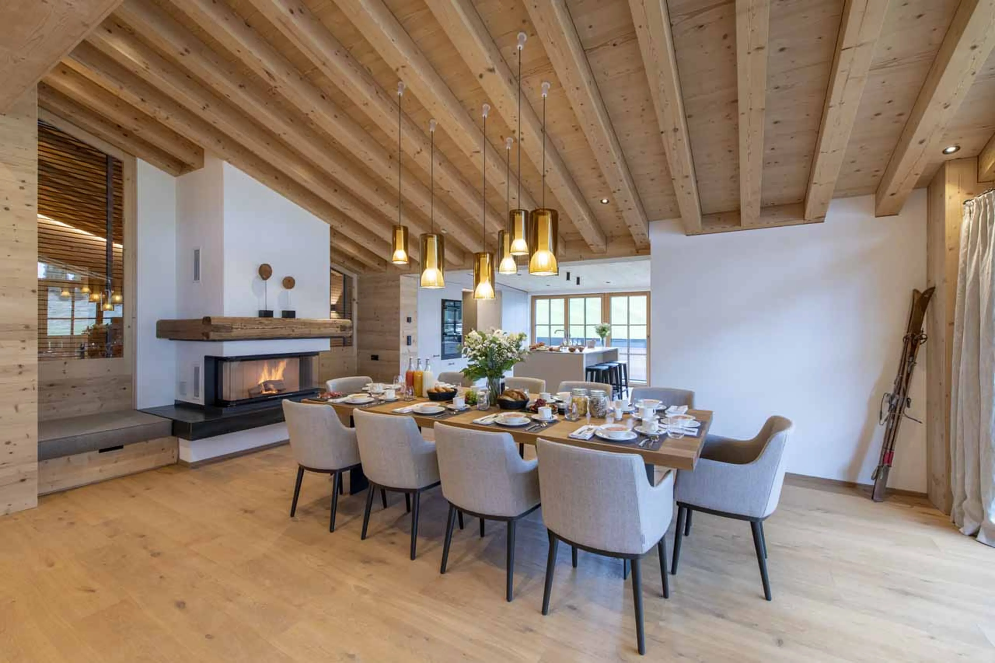 Dining table at Brunnenhof Penthouse in Lech