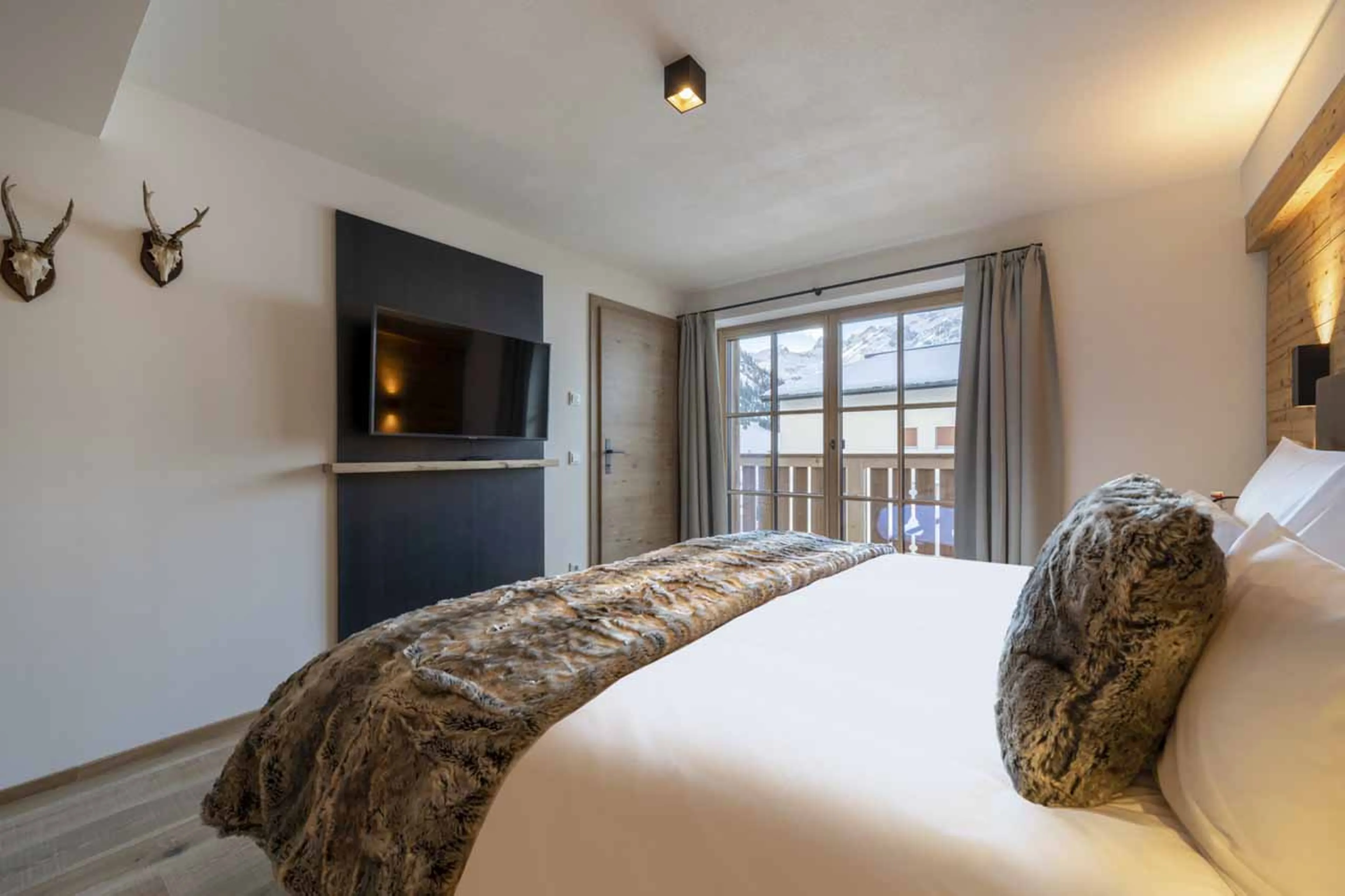 Balcony access at  Apartment Brunnenhof 7 in Lech