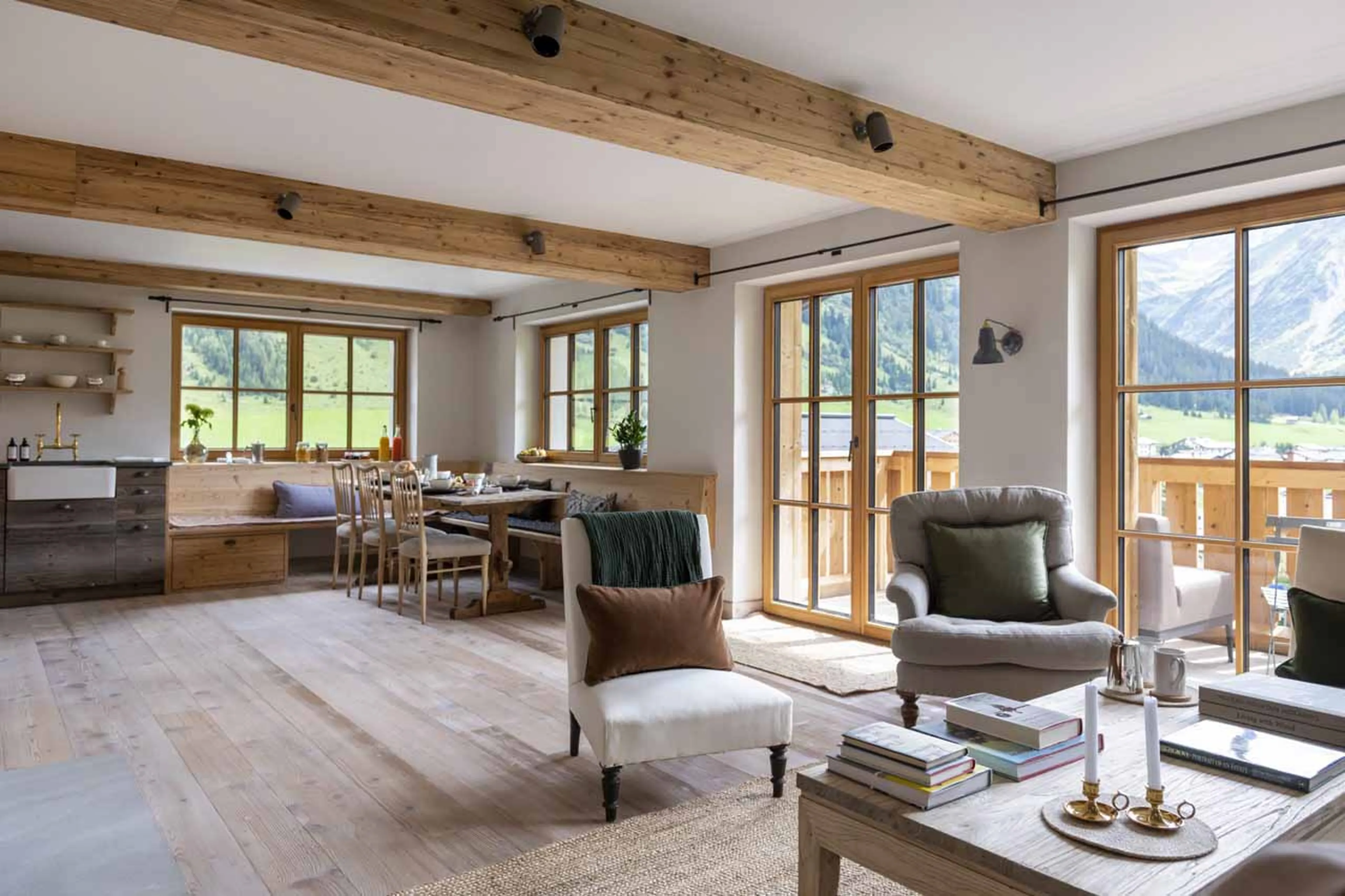 Living and dining area at Apartment Brunnenhof 8 in Lech