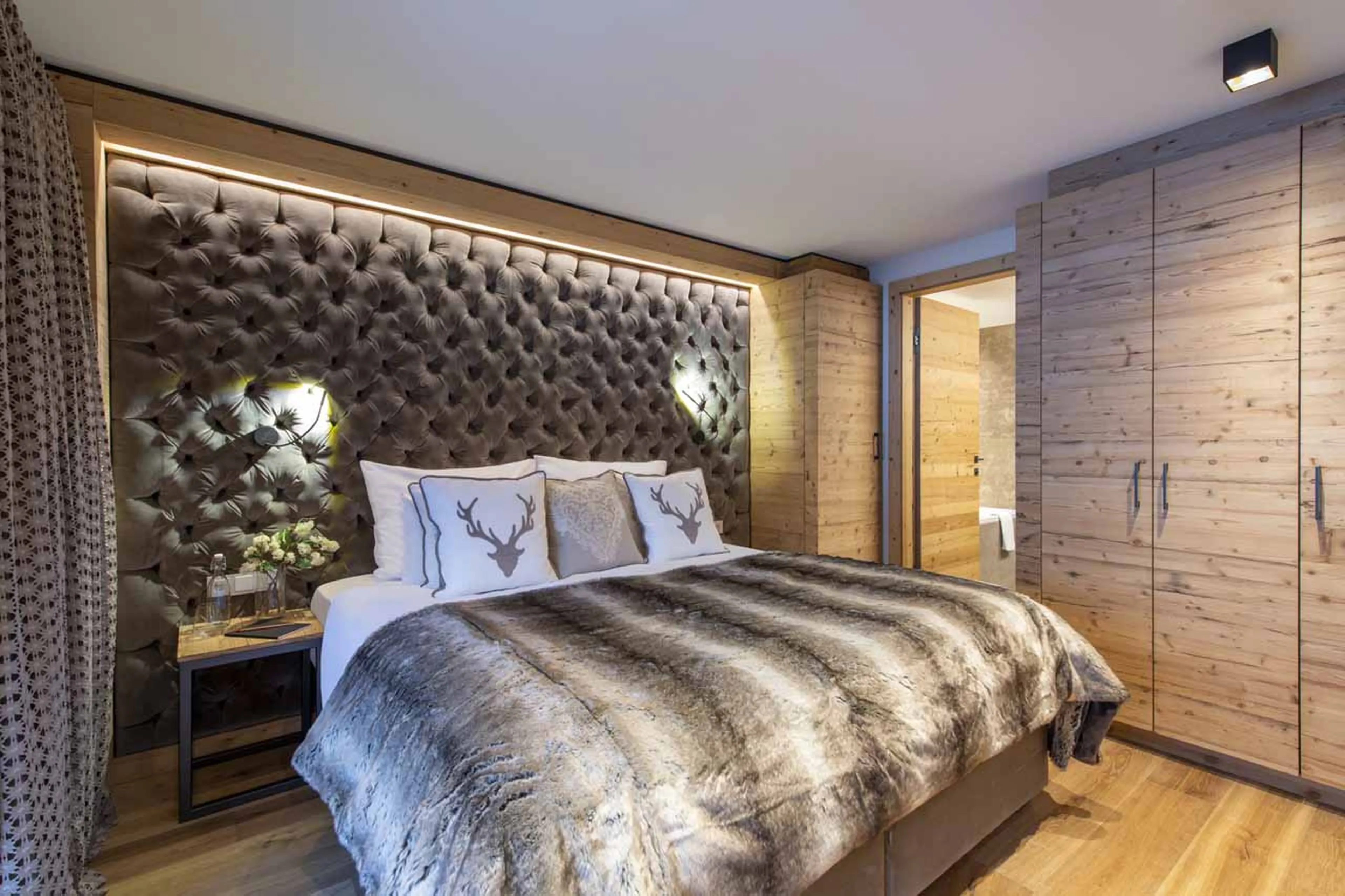 Bedroom one at Apartment Brunnenhof 9 in Lech