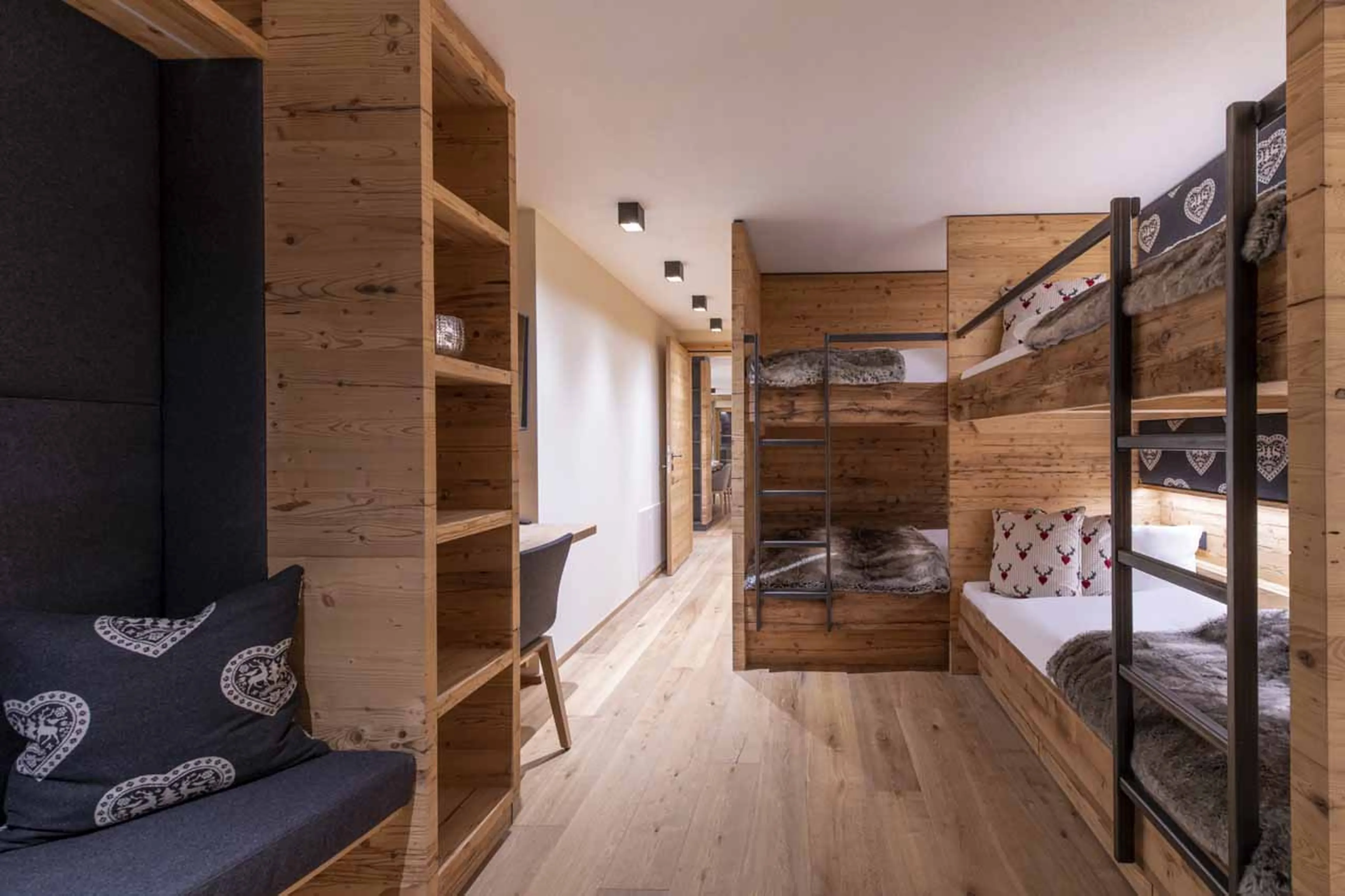 Bunk beds at Apartment Brunnenhof 9 in Lech
