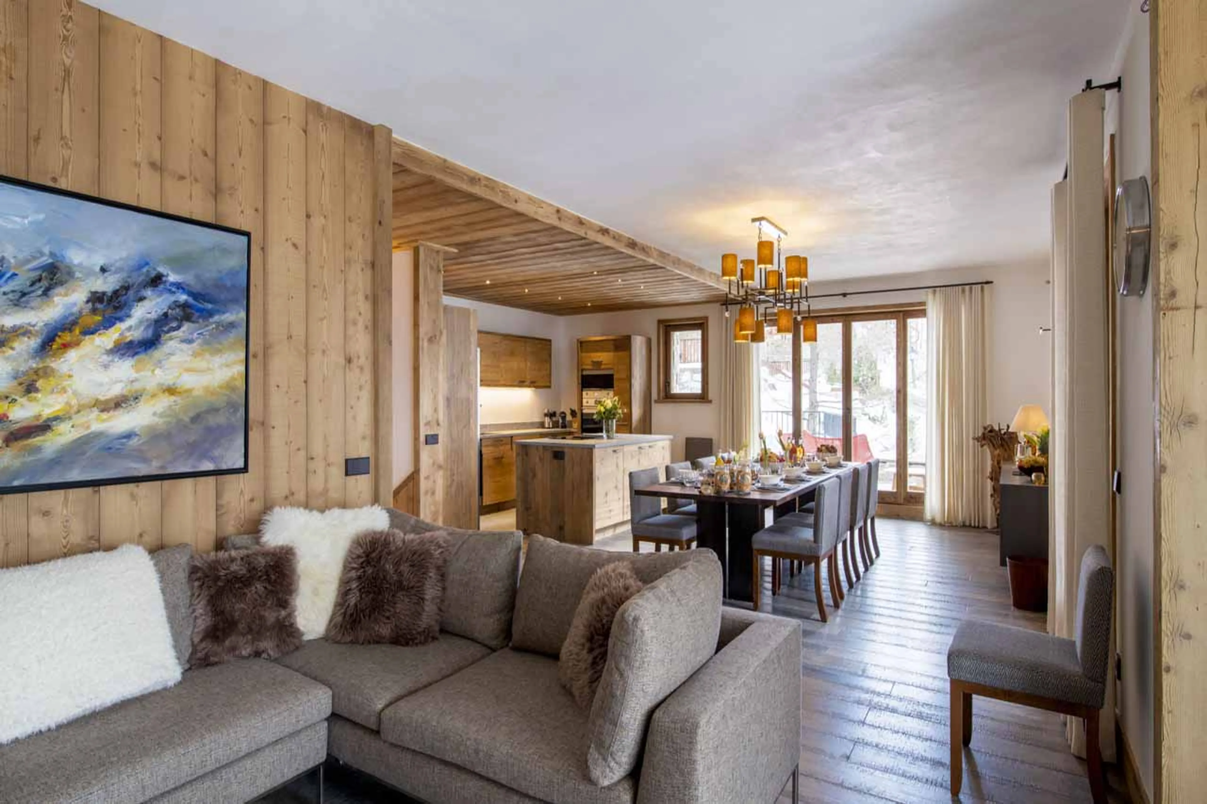Living and dining area at Apartment Cala 201 in Val d'Isere