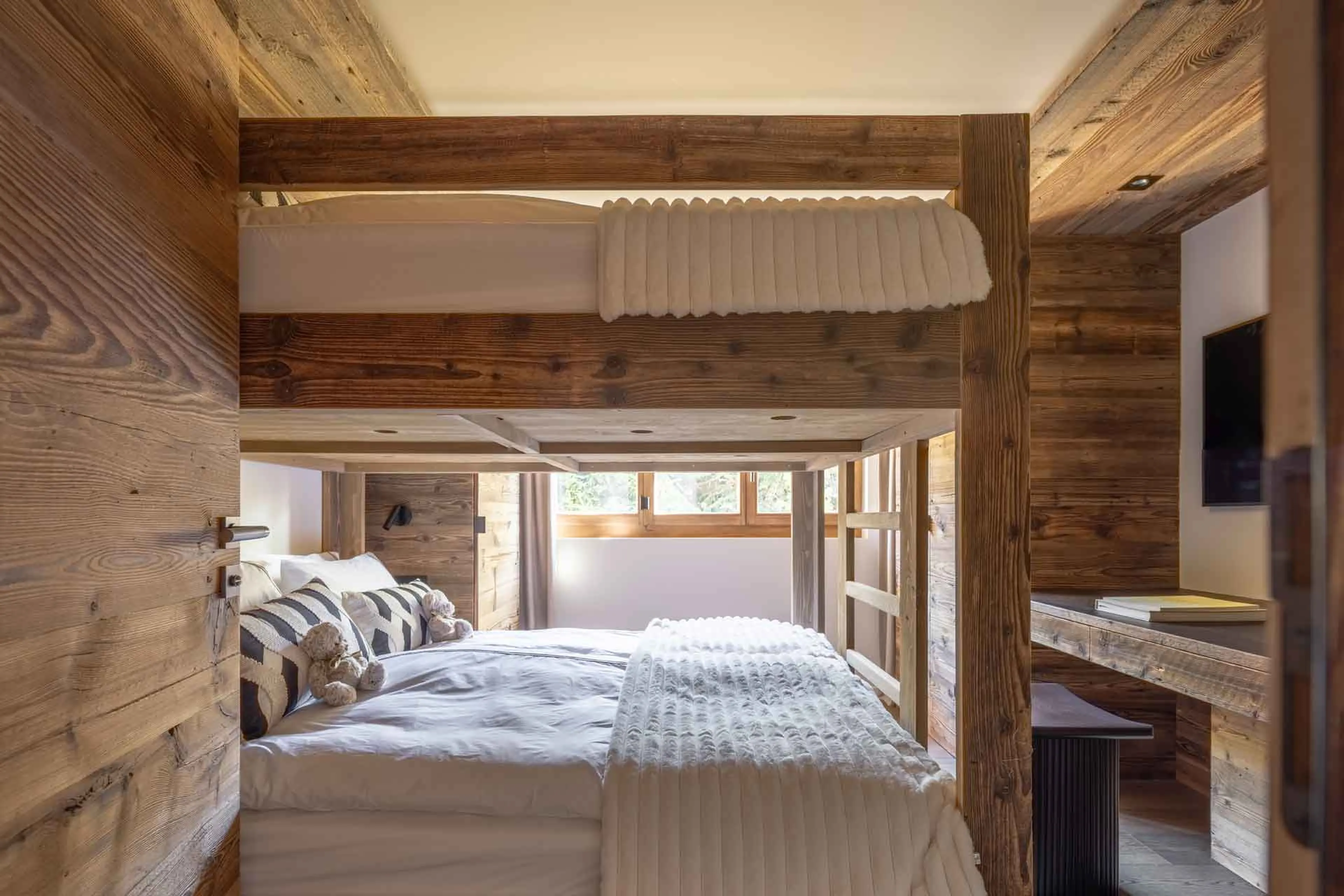 Bedroom 3 at Apartment Corbettaz in Verbier