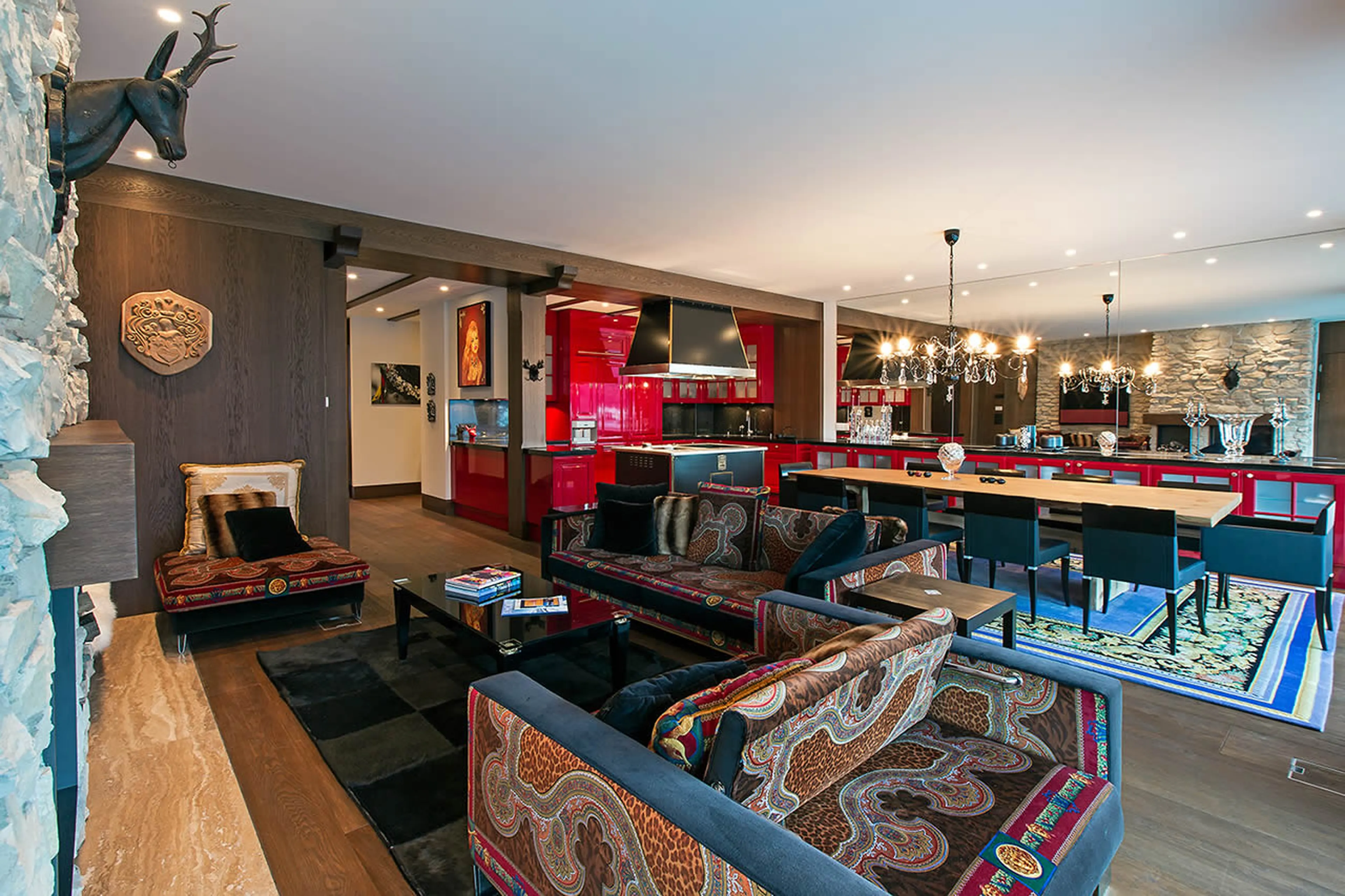 Open plan living area in Apartment Giuliani in St Moritz