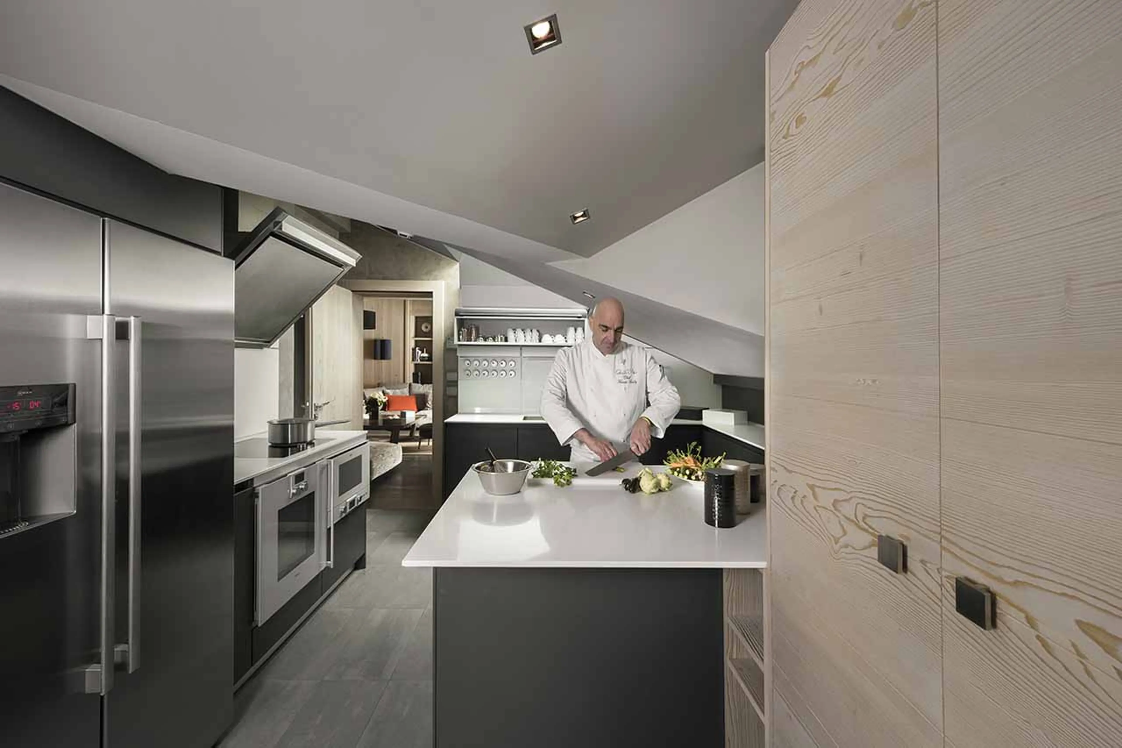 Professional kitchen with wine cellar in Apartment Emerald in Courchevel 1850