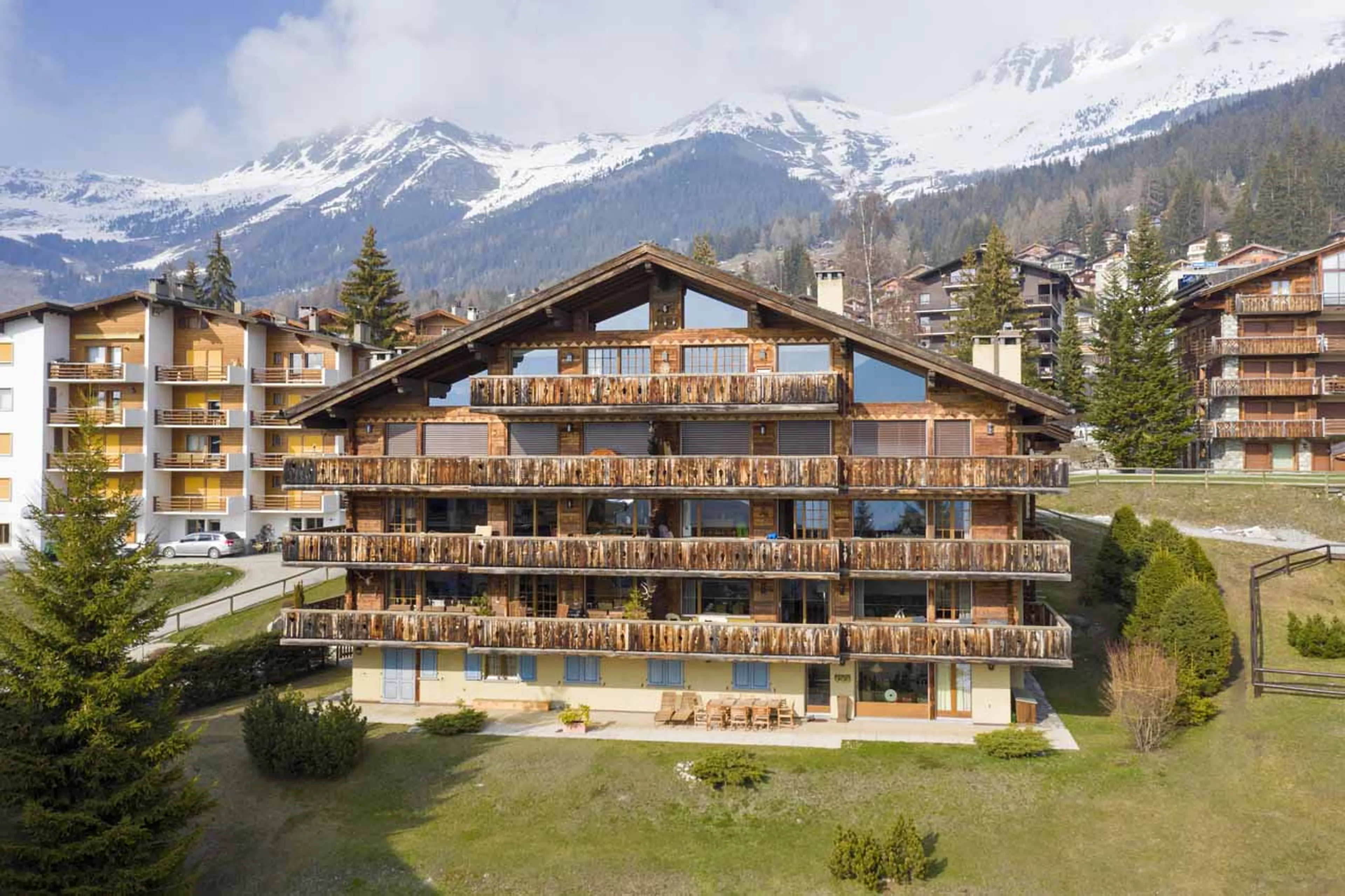Exterior of Apartment Fleur de Lin in Verbier