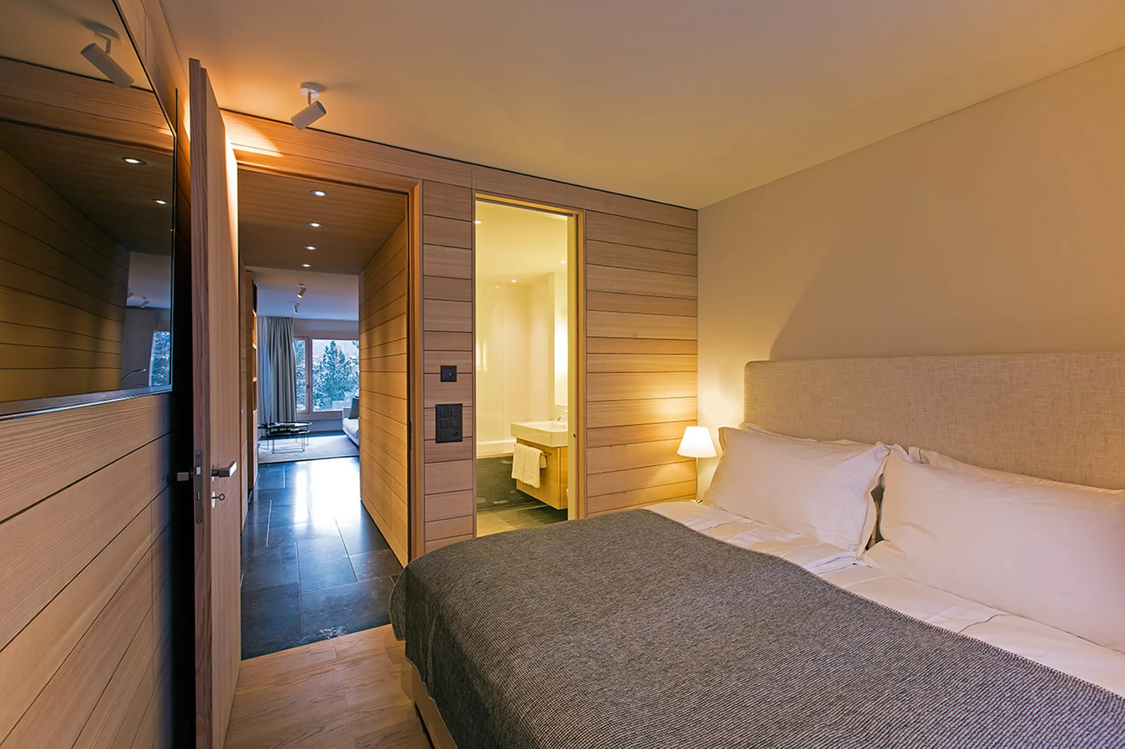 Double bedroom in Apartment Giuliani in St Moritz