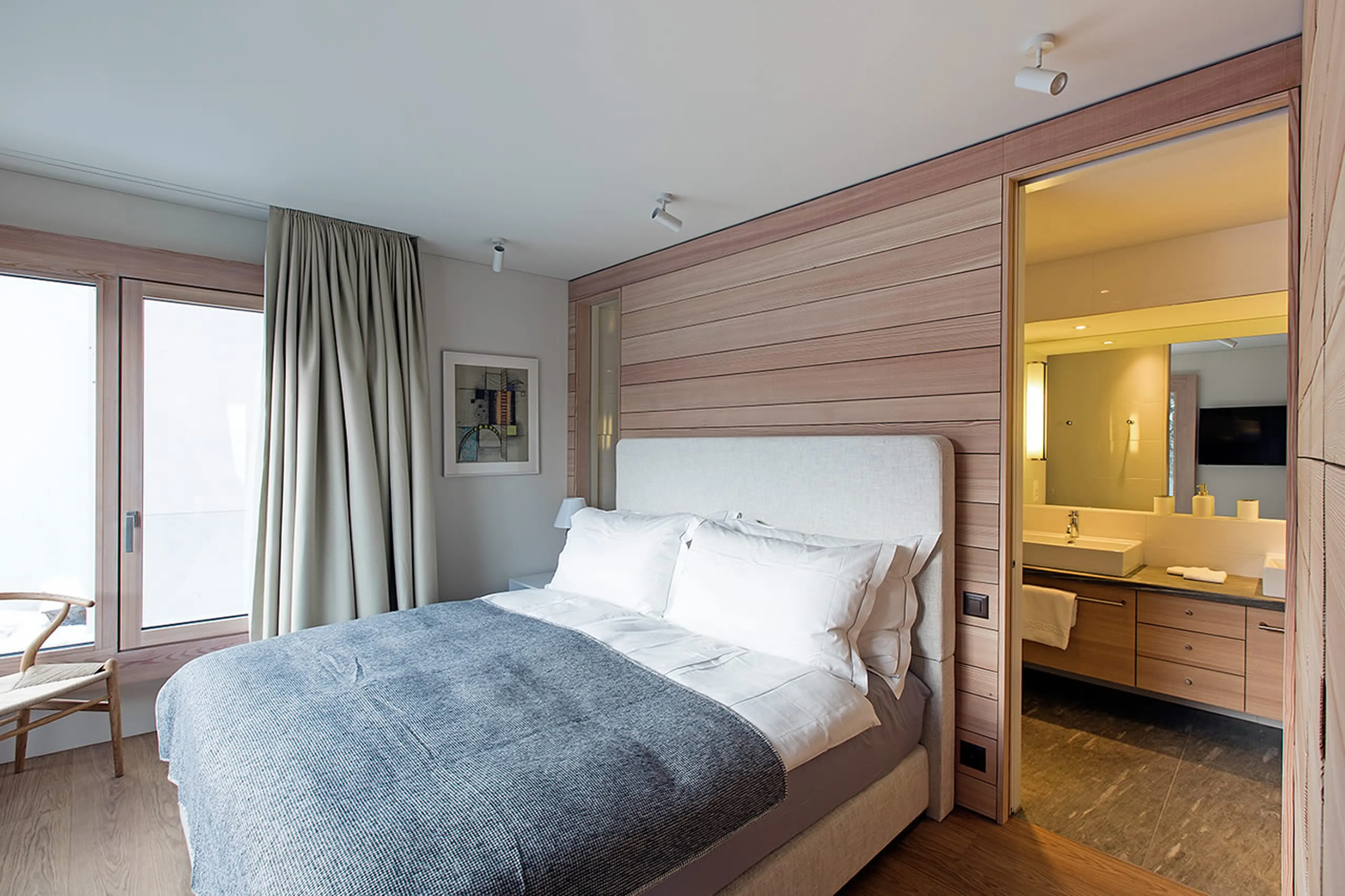 Master bedroom in Apartment Giuliani in St Moritz