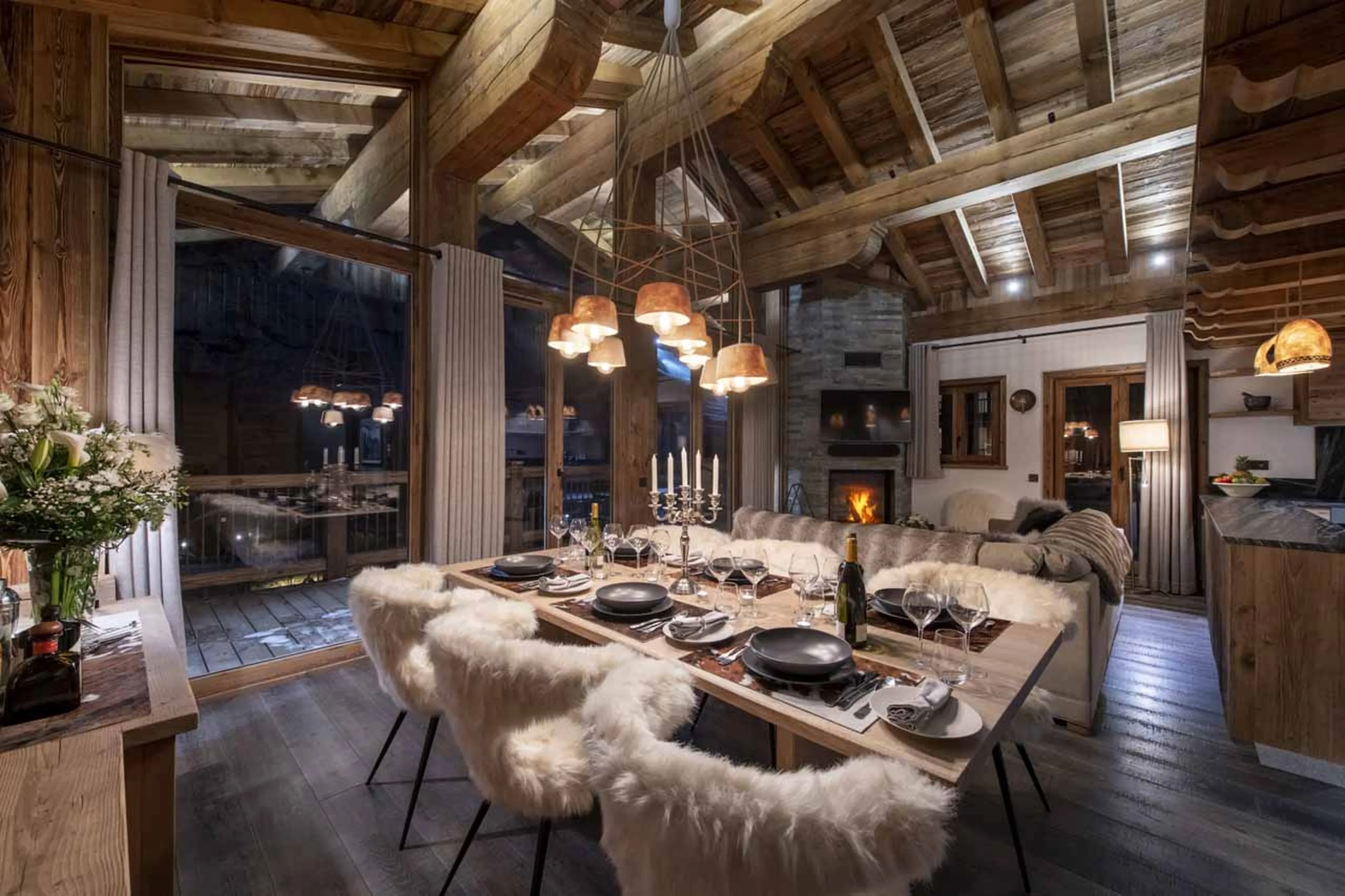 Living room at night in Apartment Grand Pre 3 in Val d'Isere