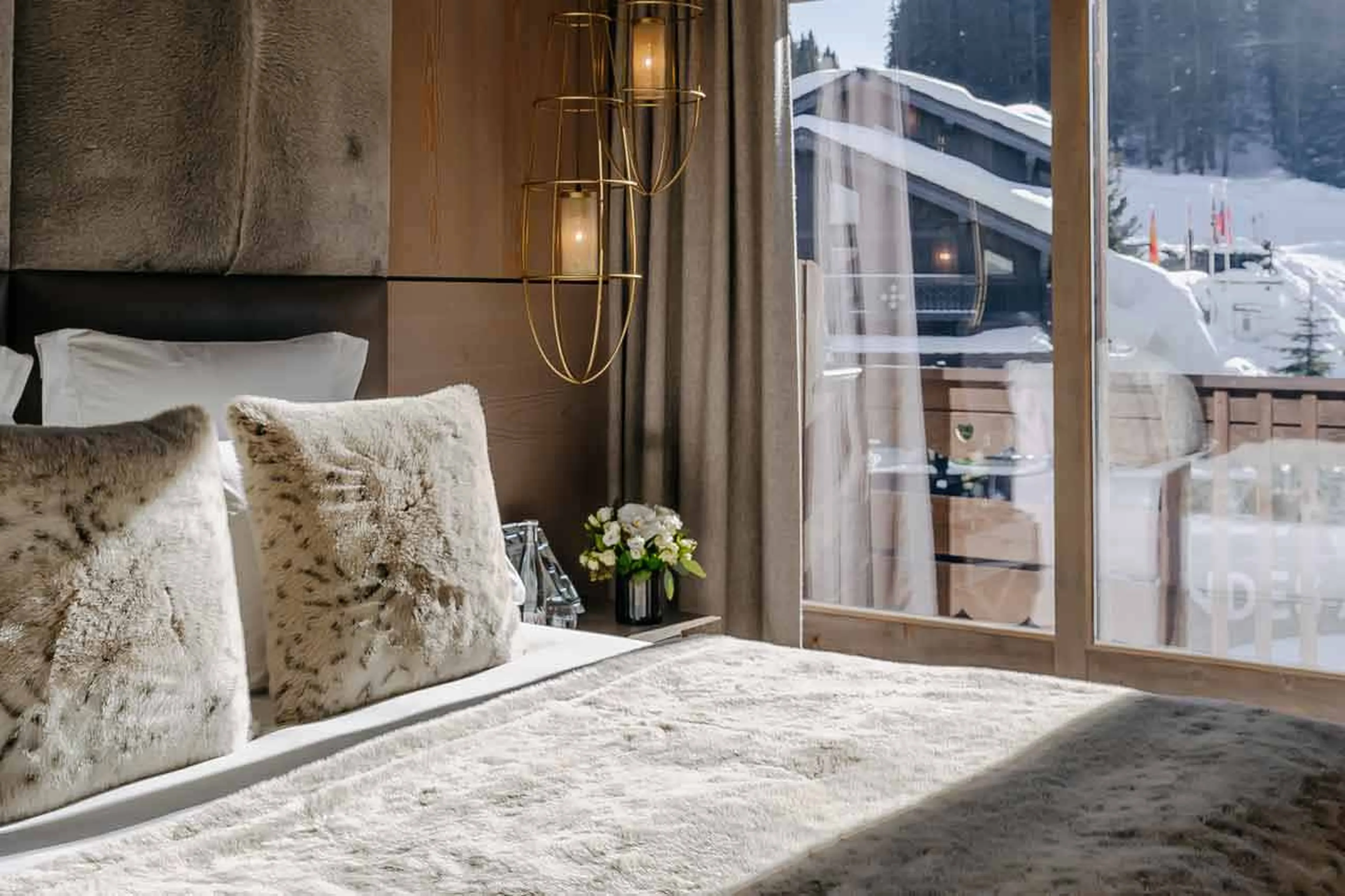 Private balcony at Apartment L’Empyrée 1850 in Courchevel 1850